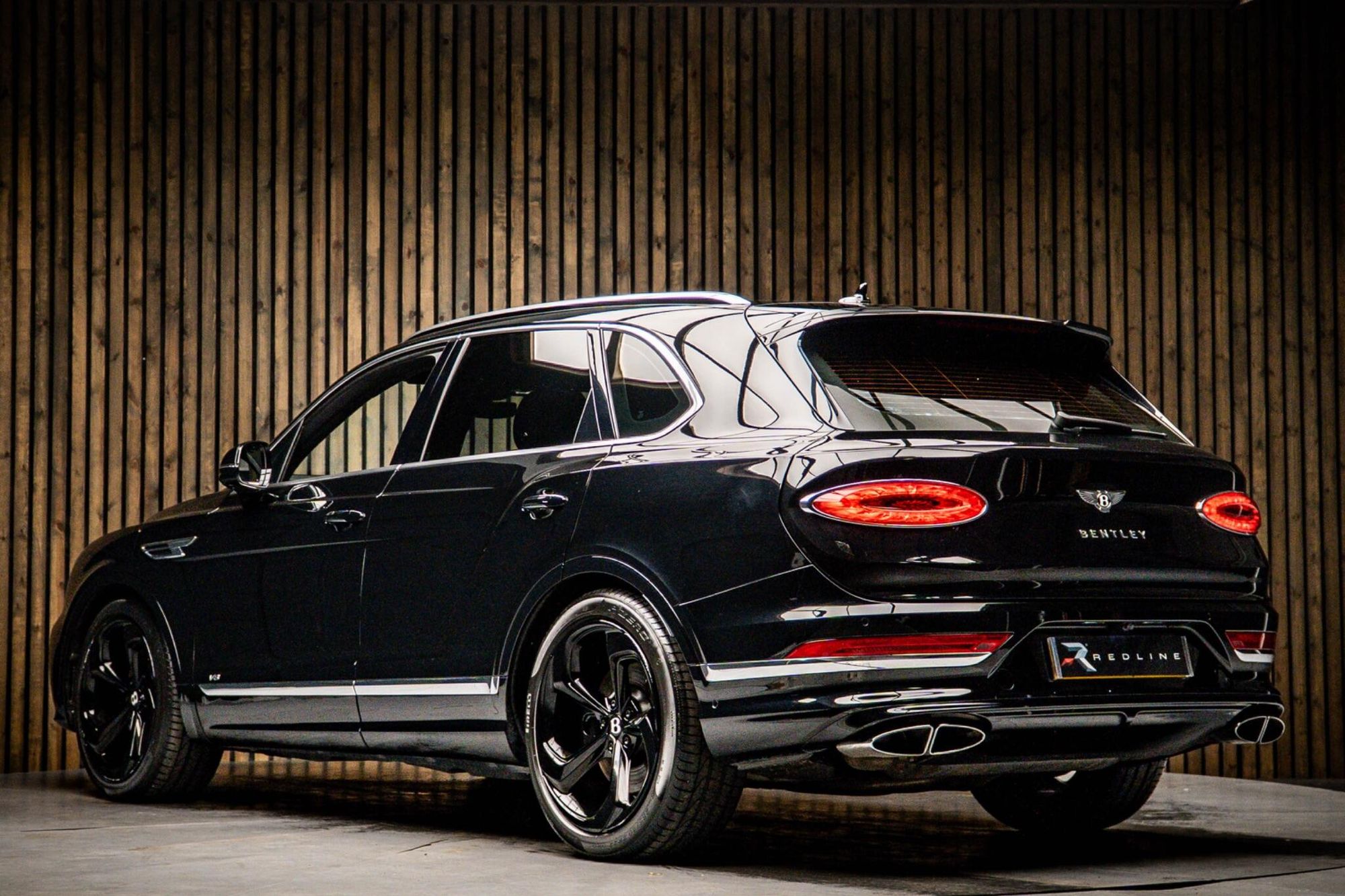 BENTLEY BENTAYGA ESTATE 4.0 V8 5dr Auto for sale UK - Slide 3