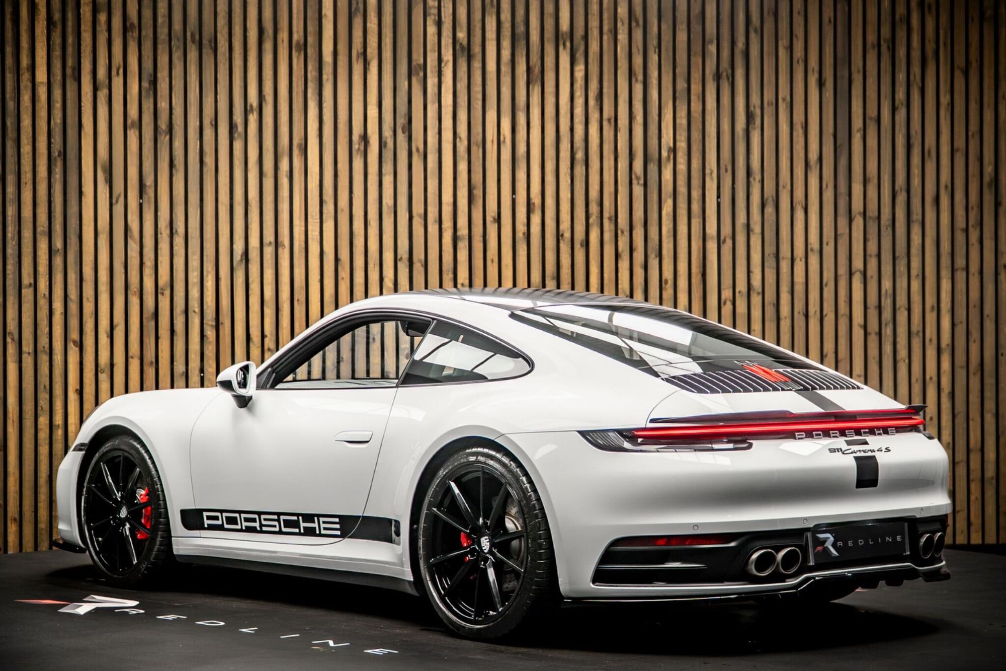 PORSCHE 911 [992] CARRERA 4 COUPE S 2dr PDK for sale UK - Slide 3