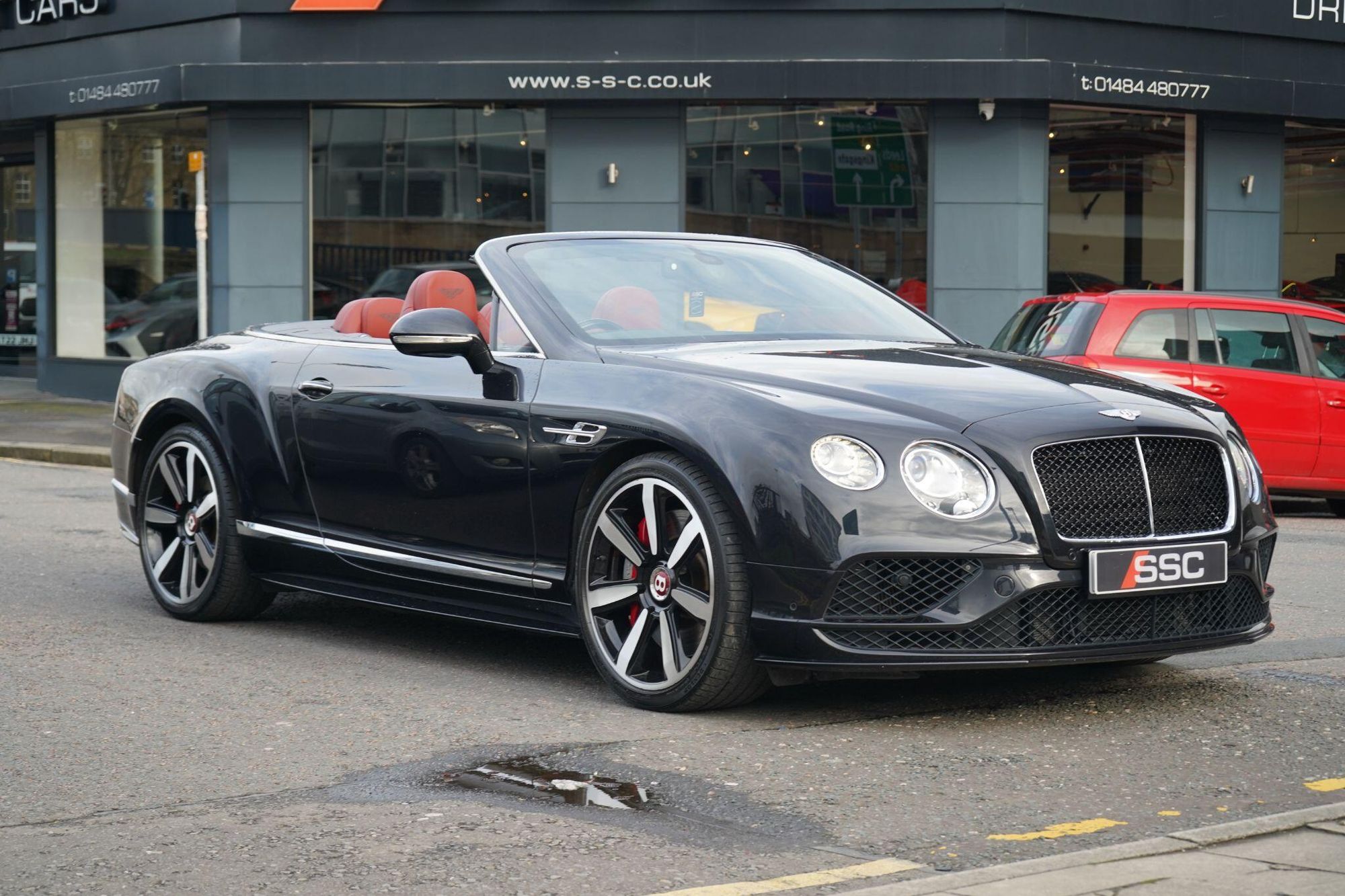BENTLEY CONTINENTAL GTC CONVERTIBLE 4.0 V8 S 2dr Auto for sale UK - Slide 5