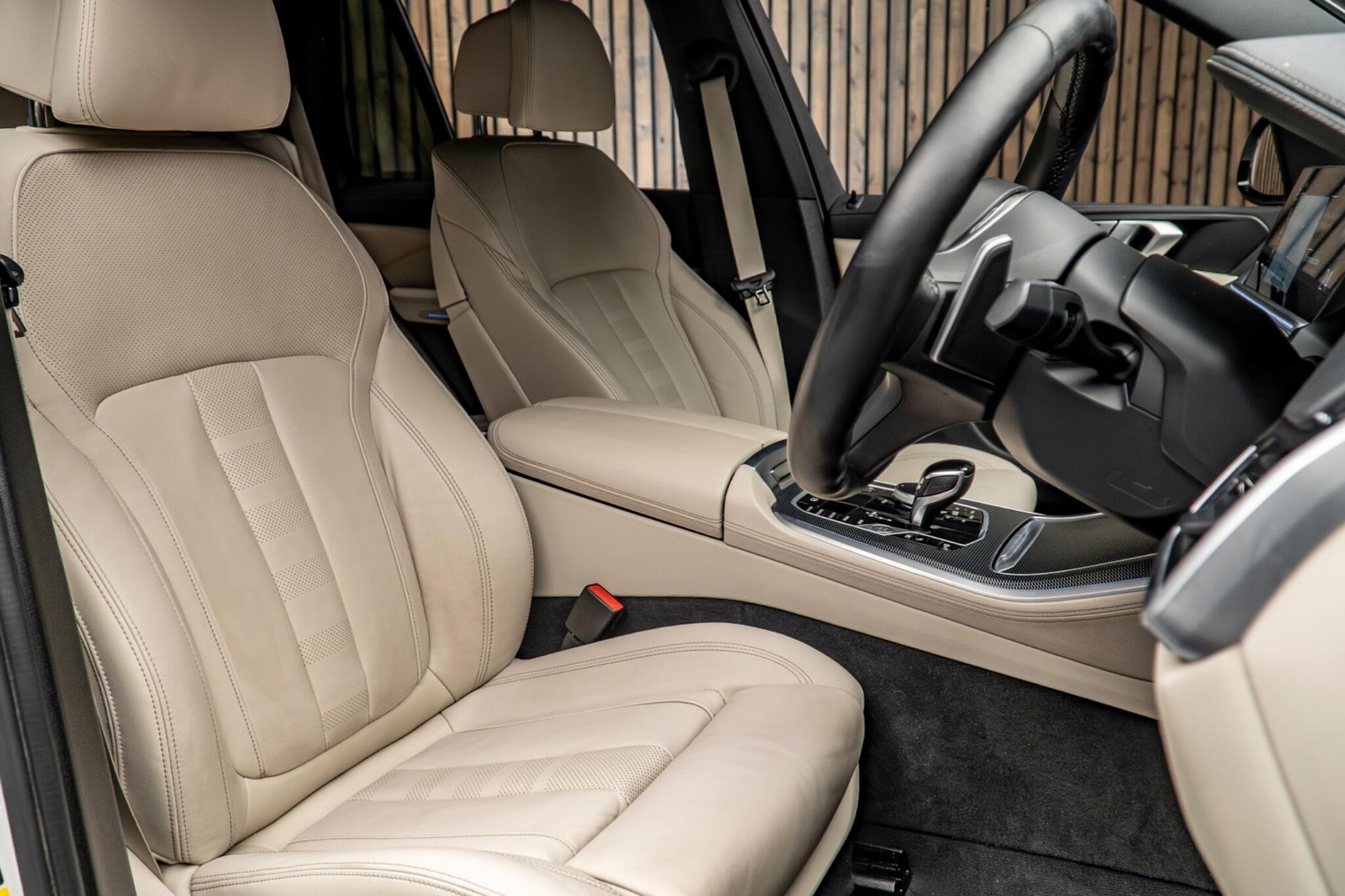 BMW X5 ESTATE xDrive45e M Sport 5dr Auto for sale UK - Slide 2