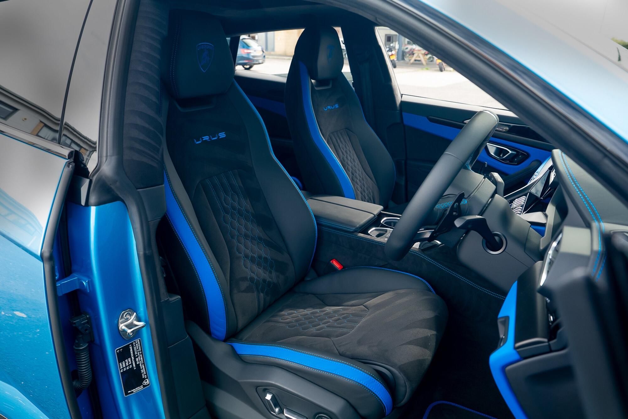 LAMBORGHINI URUS ESTATE 4.0T FSI V8 S 5dr Auto for sale UK - Slide 10
