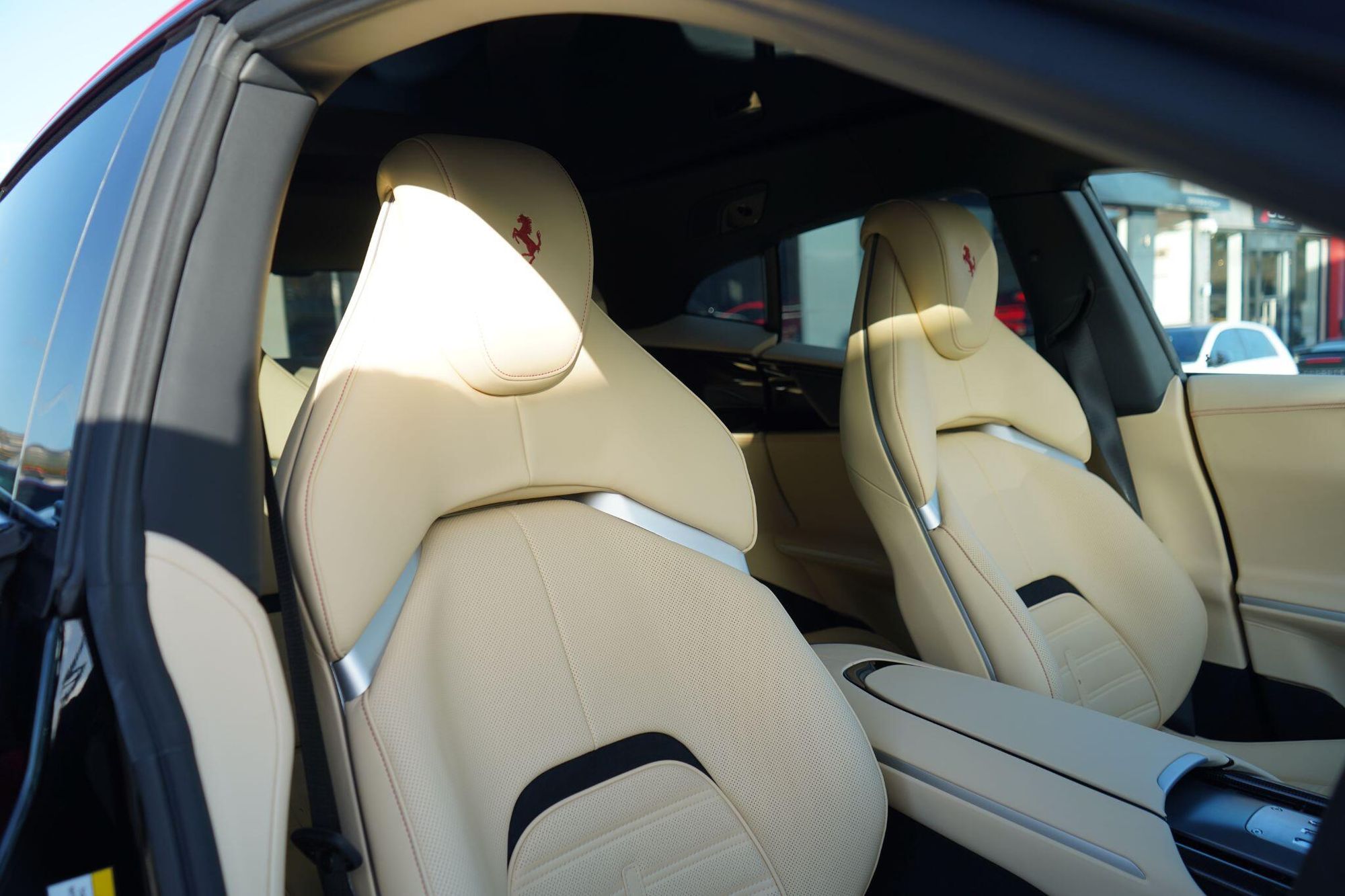 FERRARI PUROSANGUE 4dr Auto for sale UK - Slide 3