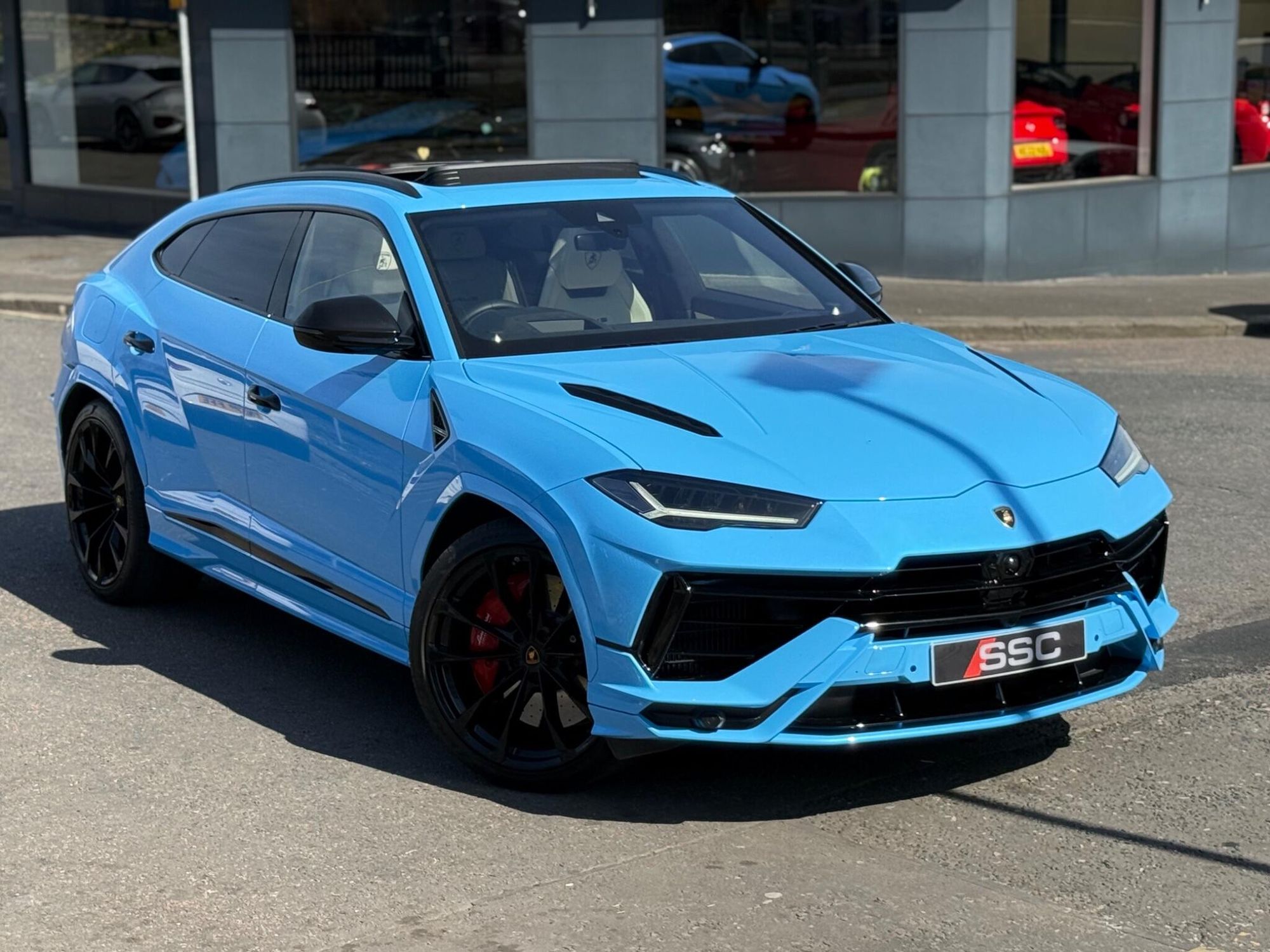 LAMBORGHINI URUS ESTATE 4.0T FSI V8 S 5dr Auto for sale UK - Slide 5