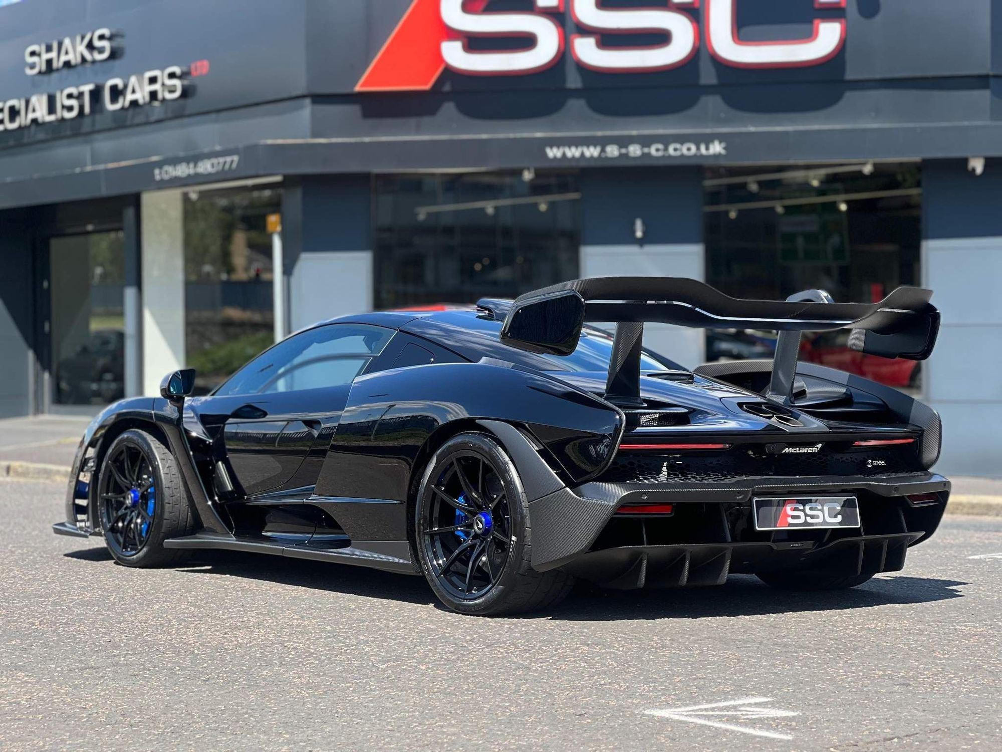 MCLAREN SENNA COUPE V8 2dr SSG Auto for sale UK - Slide 2
