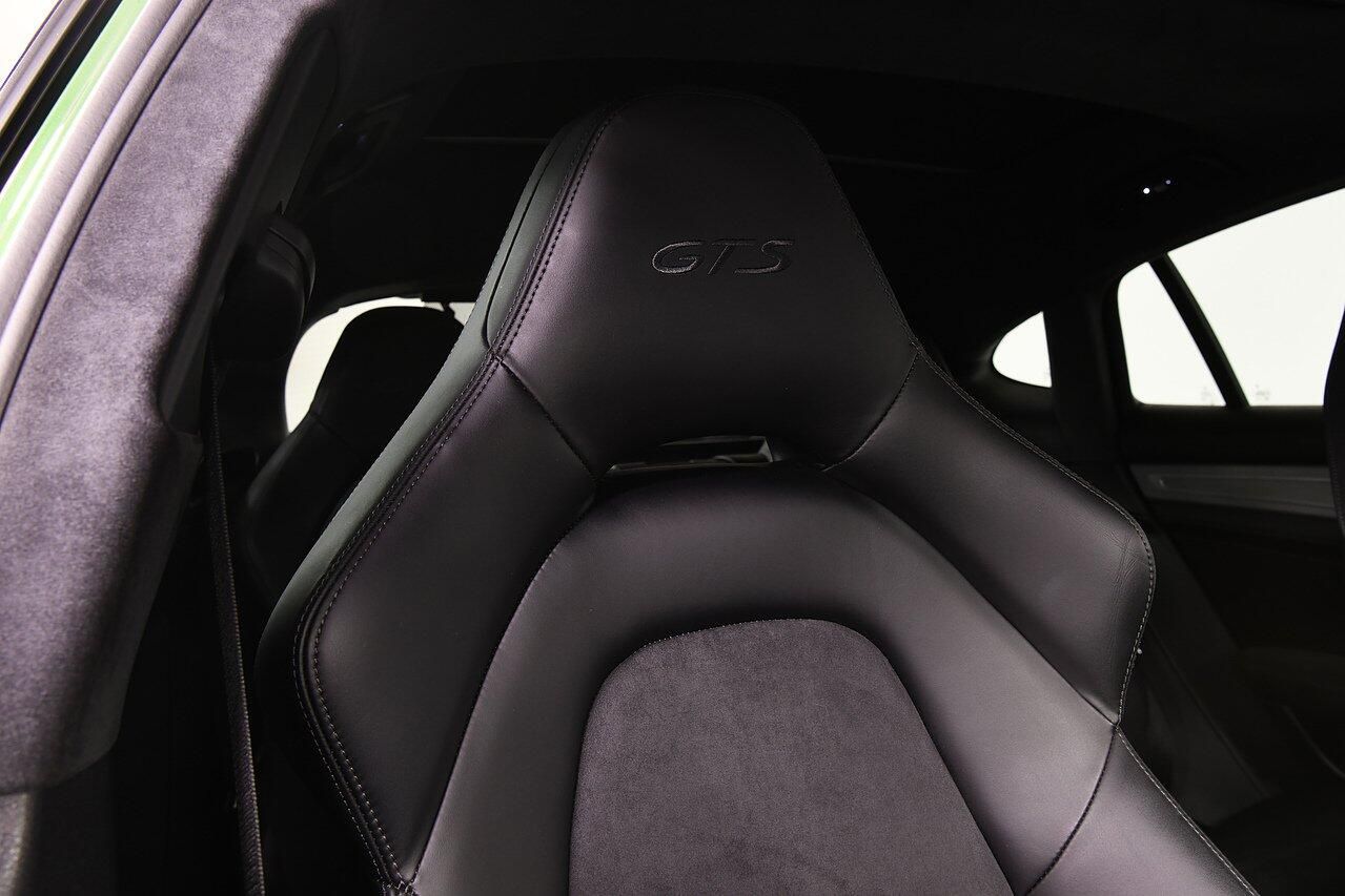 PORSCHE PANAMERA HATCHBACK 4.0 V8 Turbo GTS 5dr PDK for sale UK - Slide 9