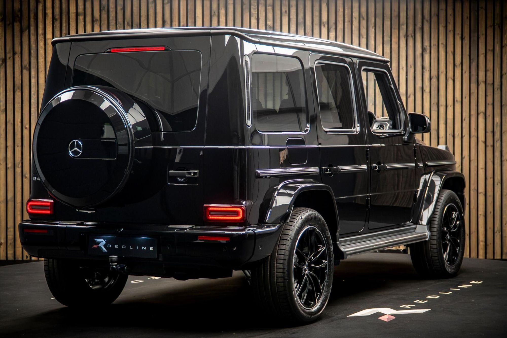 MERCEDES-BENZ G CLASS DIESEL STATION WAGON G450d AMG Line Premium Plus 5dr 9G-Tronic for sale UK - Slide 4