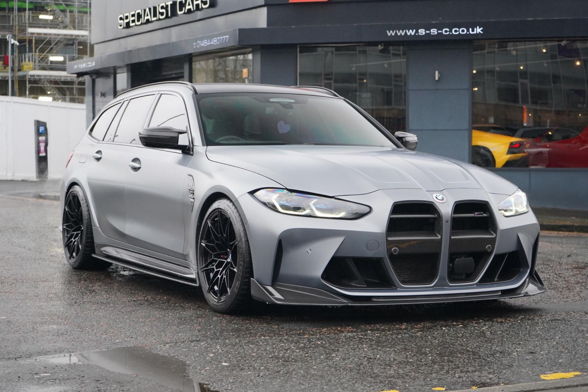 BMW M3 TOURING M3 xDrive Competition M 5dr Step Auto for sale UK - Slide 5