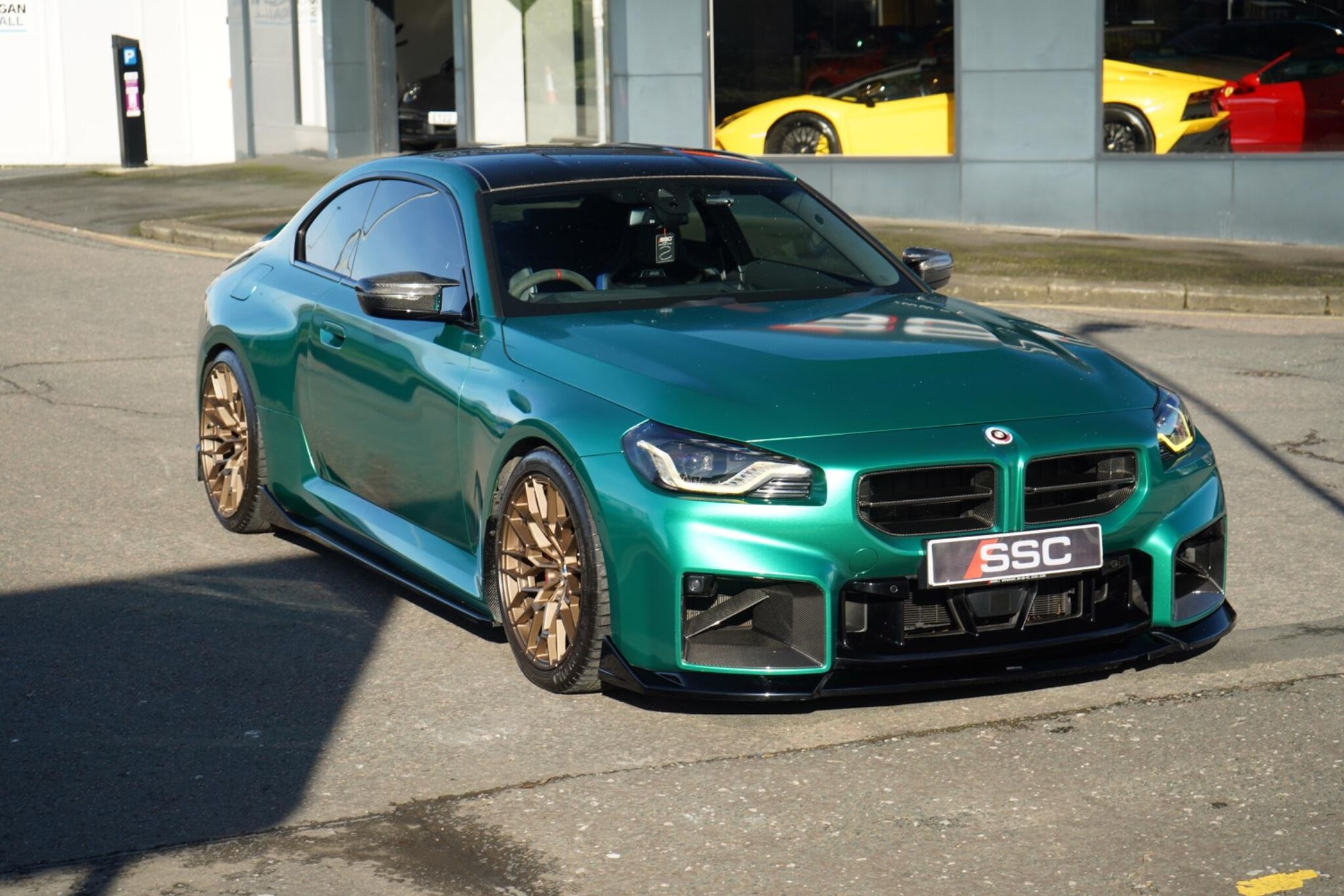 BMW M4 Coupe 3.0 Competition M xDrive 530 Steptronic 2 Door Auto for sale UK - Slide 5