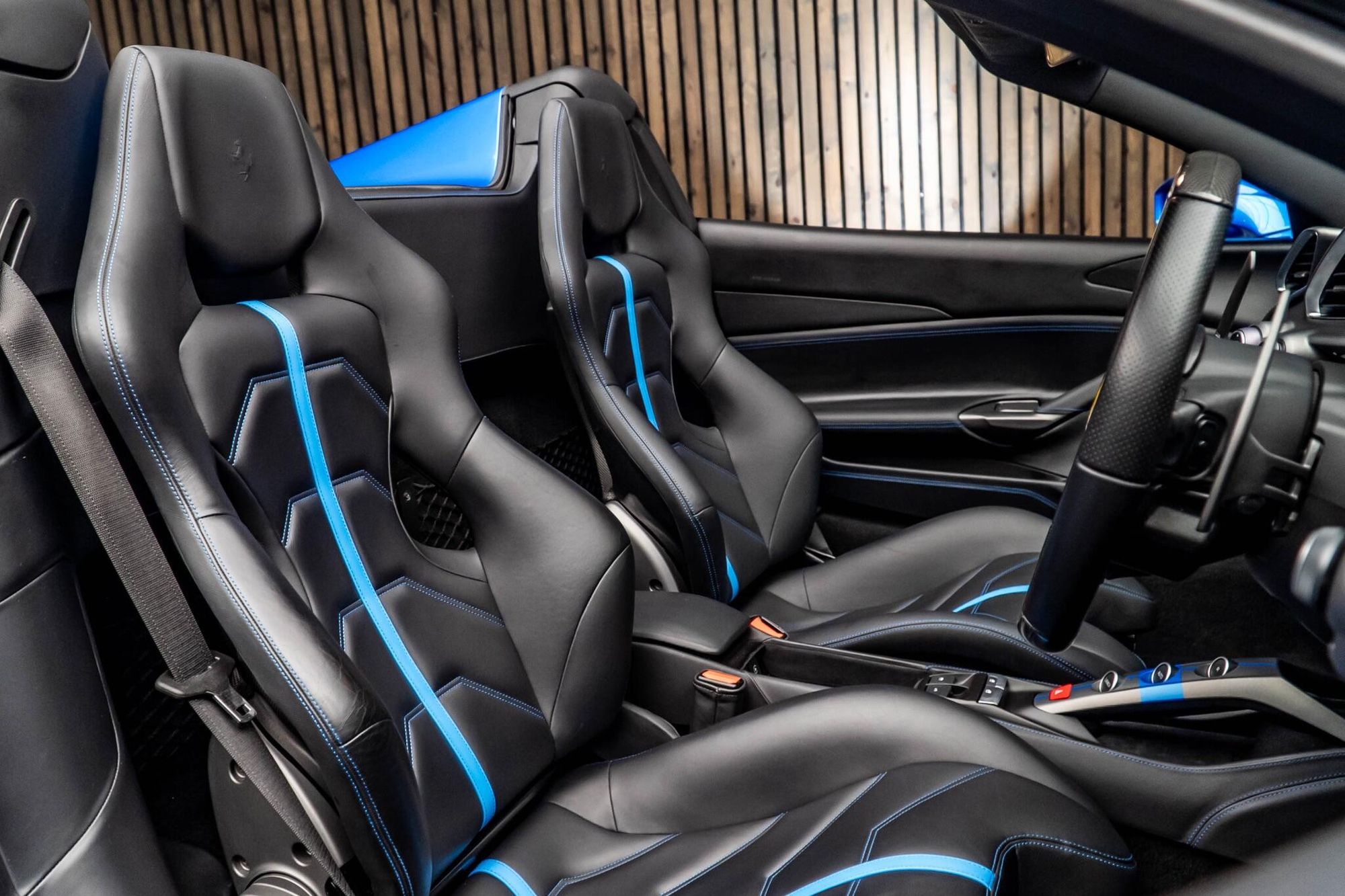 FERRARI 488 CONVERTIBLE Spider 2dr Auto for sale UK - Slide 2