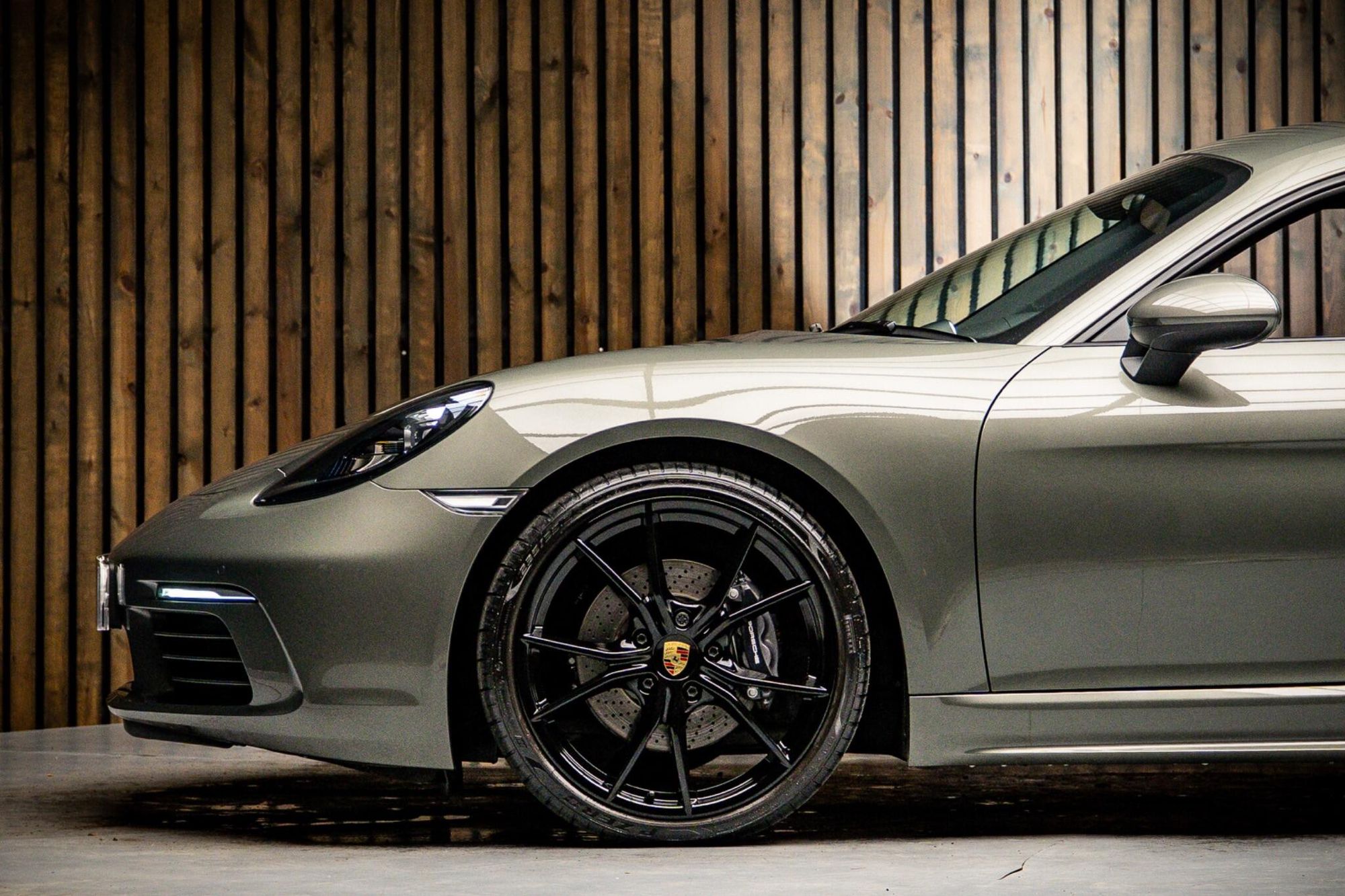 PORSCHE CAYMAN 718 COUPE 2.0 2dr PDK for sale UK - Slide 9