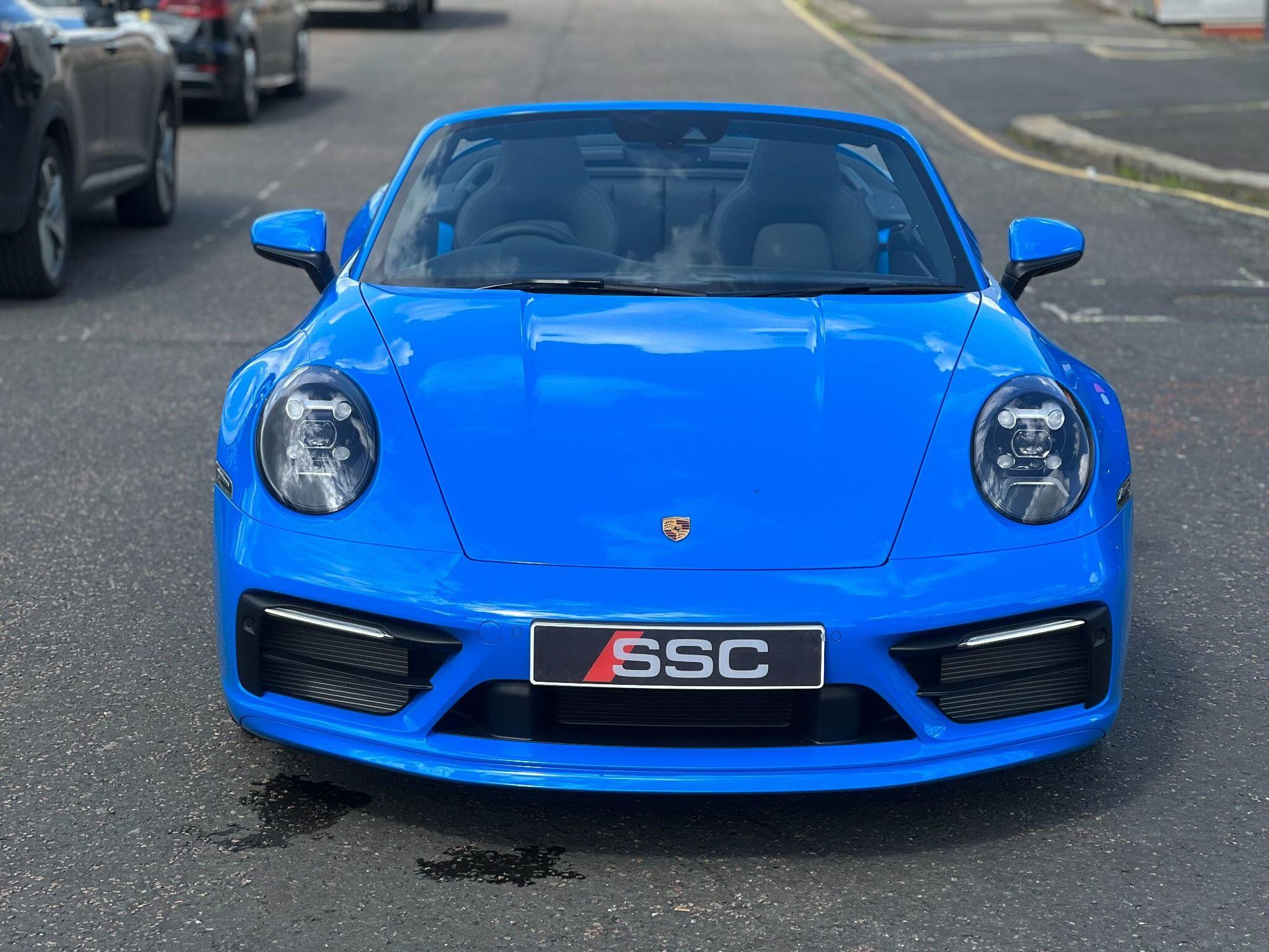 PORSCHE 911 [992] CARRERA 4 CABRIOLET S 2dr PDK for sale UK - Slide 7