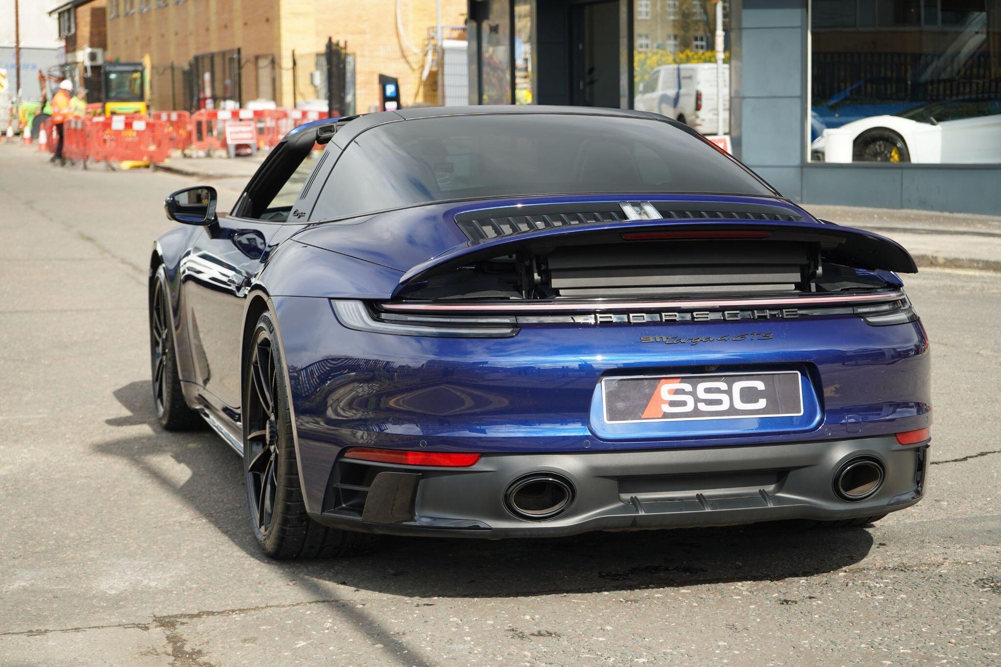 PORSCHE 911 [992] CARRERA 4 CABRIOLET GTS 2dr PDK for sale UK - Slide 8