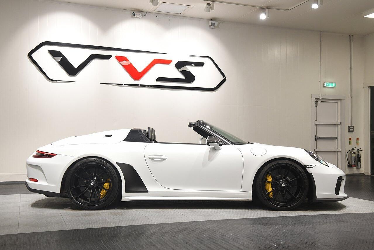 PORSCHE 911 [991] SPEEDSTER SPECIAL EDITIONS 2dr for sale UK - Slide 2