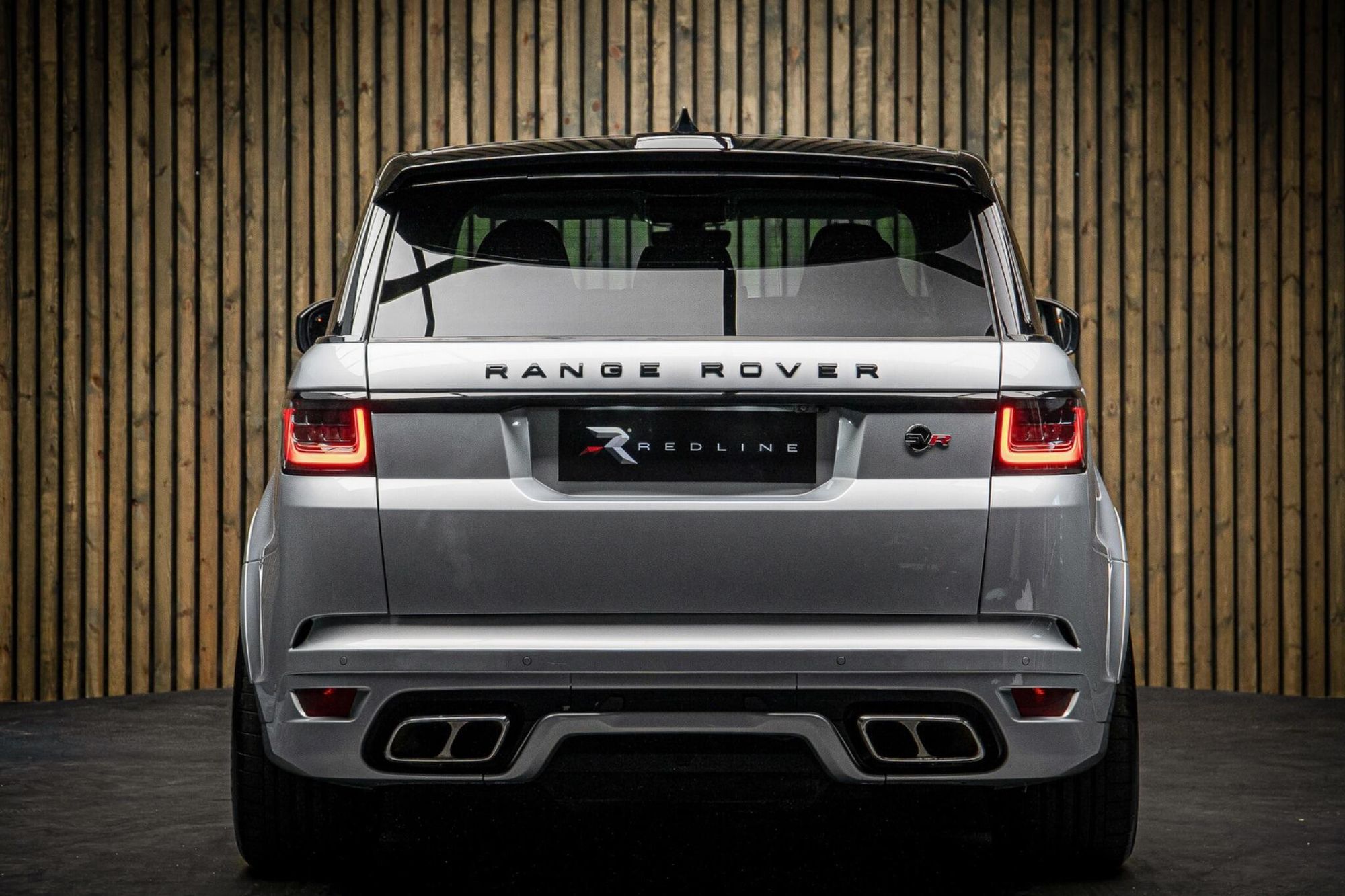 LAND ROVER RANGE ROVER SPORT ESTATE 5.0 P575 S/C SVR 5dr Auto for sale UK - Slide 6