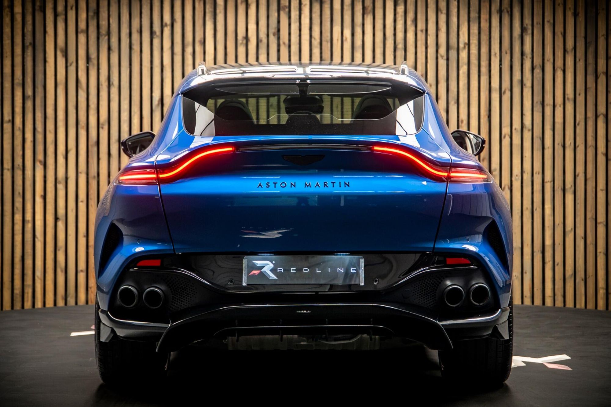 ASTON MARTIN DBX ESTATE V8 DBX707 5dr Touchtronic for sale UK - Slide 6