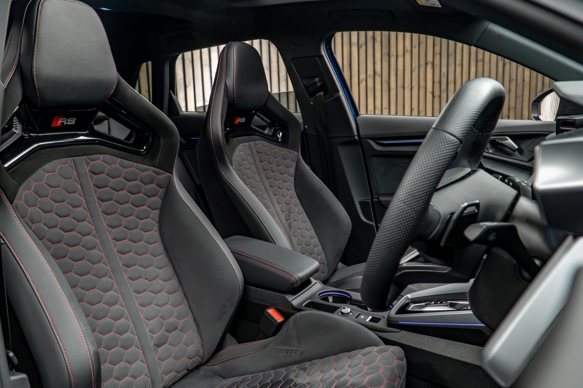 AUDI RS3 RS 3 SPORTBACK RS 3 TFSI Quattro Carbon Black 5dr S Tronic for sale UK - Slide 2