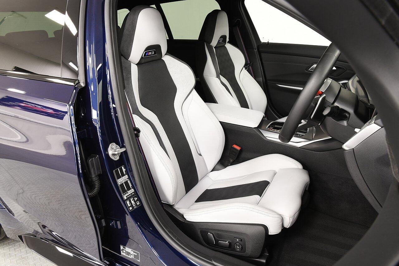 BMW M3 TOURING M3 xDrive 530 Competition M 5dr Step Auto for sale UK - Slide 7