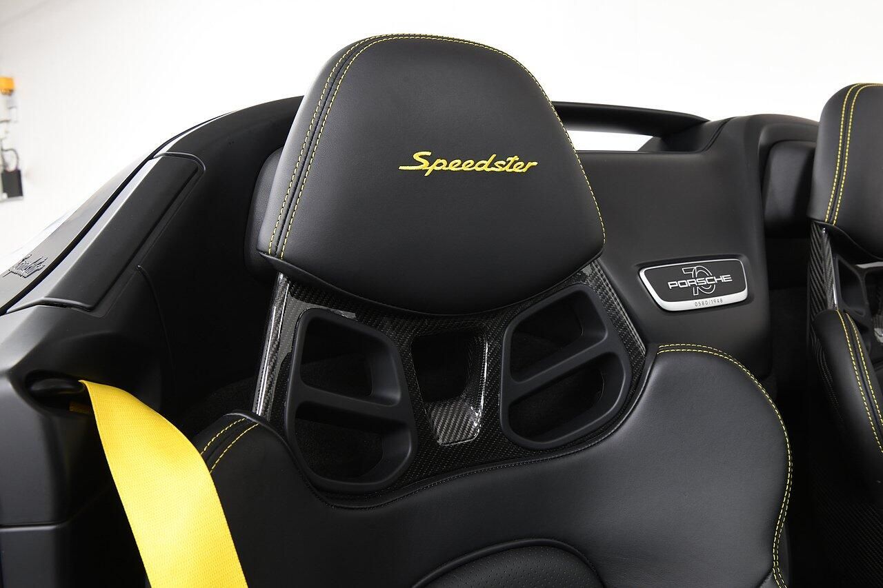 PORSCHE 911 [991] SPEEDSTER SPECIAL EDITIONS 2dr for sale UK - Slide 9