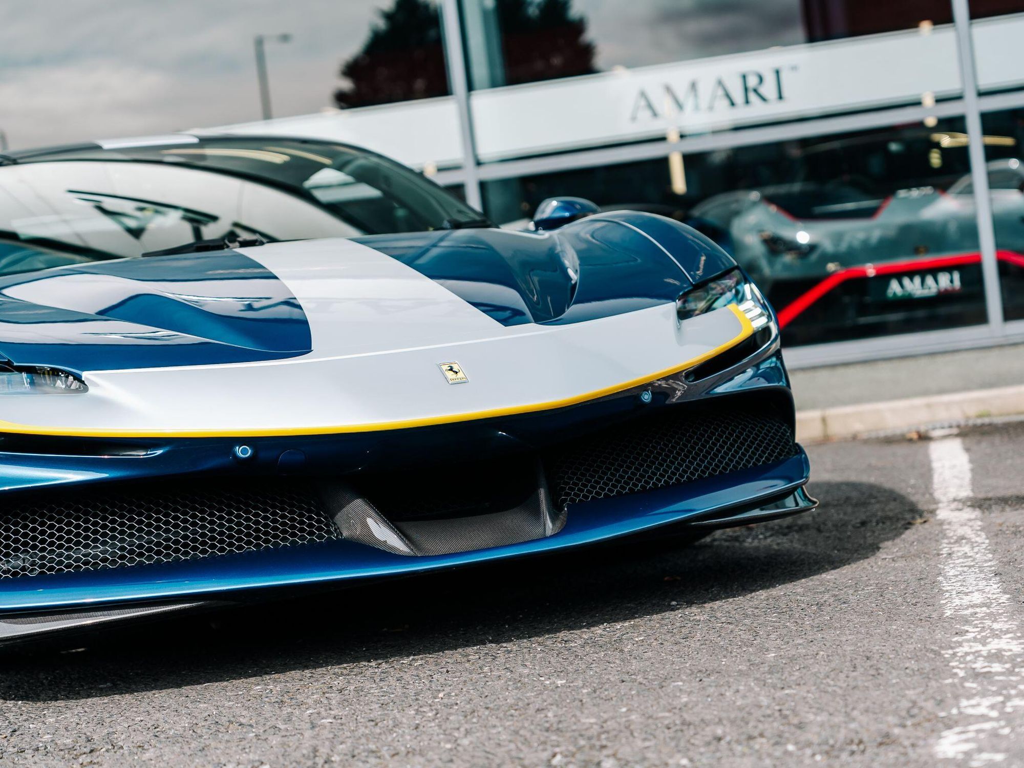 FERRARI SF90 STRADALE 2dr Auto for sale UK - Slide 10
