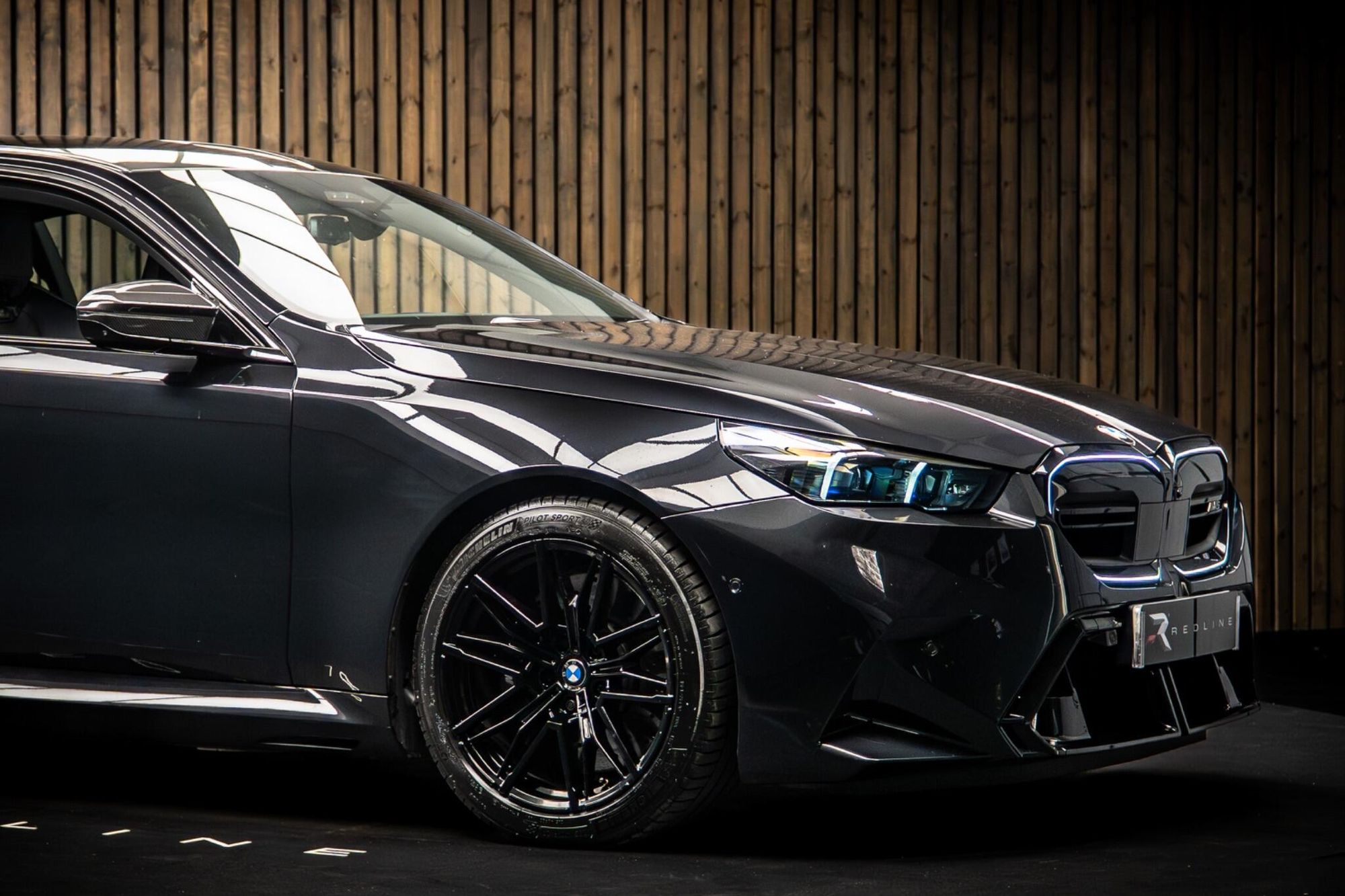 BMW M5 Saloon 4.4 22.1kWh 4 Door Auto for sale UK - Slide 10