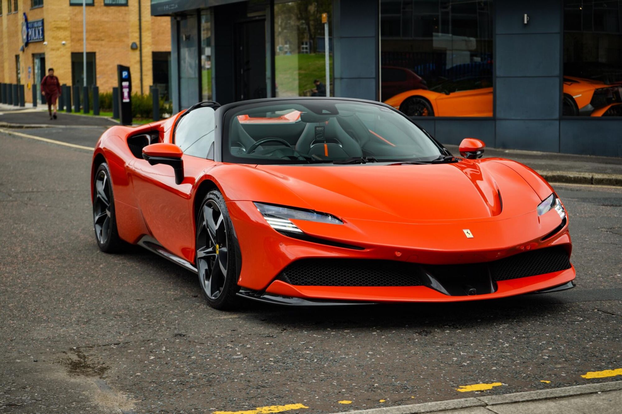 FERRARI SF90 SPIDER 2dr Auto for sale UK - Slide 6