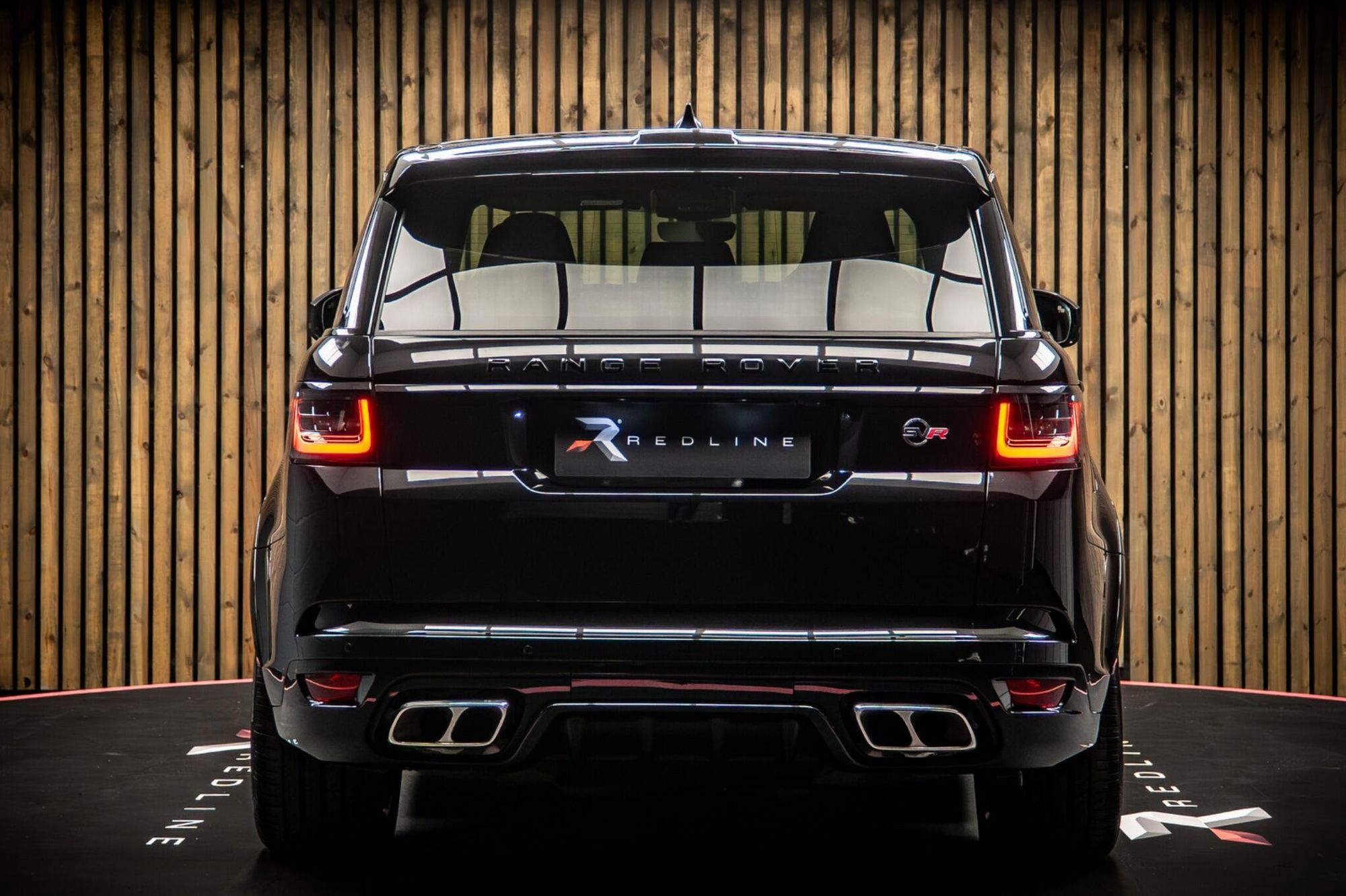 LAND ROVER RANGE ROVER SPORT ESTATE 5.0 P575 S/C SVR 5dr Auto for sale UK - Slide 6
