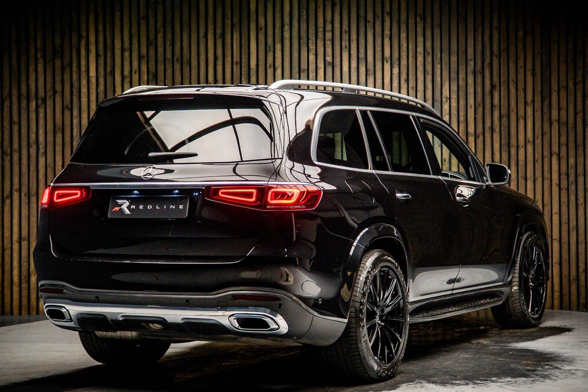 MERCEDES-BENZ GLS DIESEL ESTATE GLS 400d 4Matic AMG Line Premium 5dr 9G-Tronic for sale UK - Slide 4