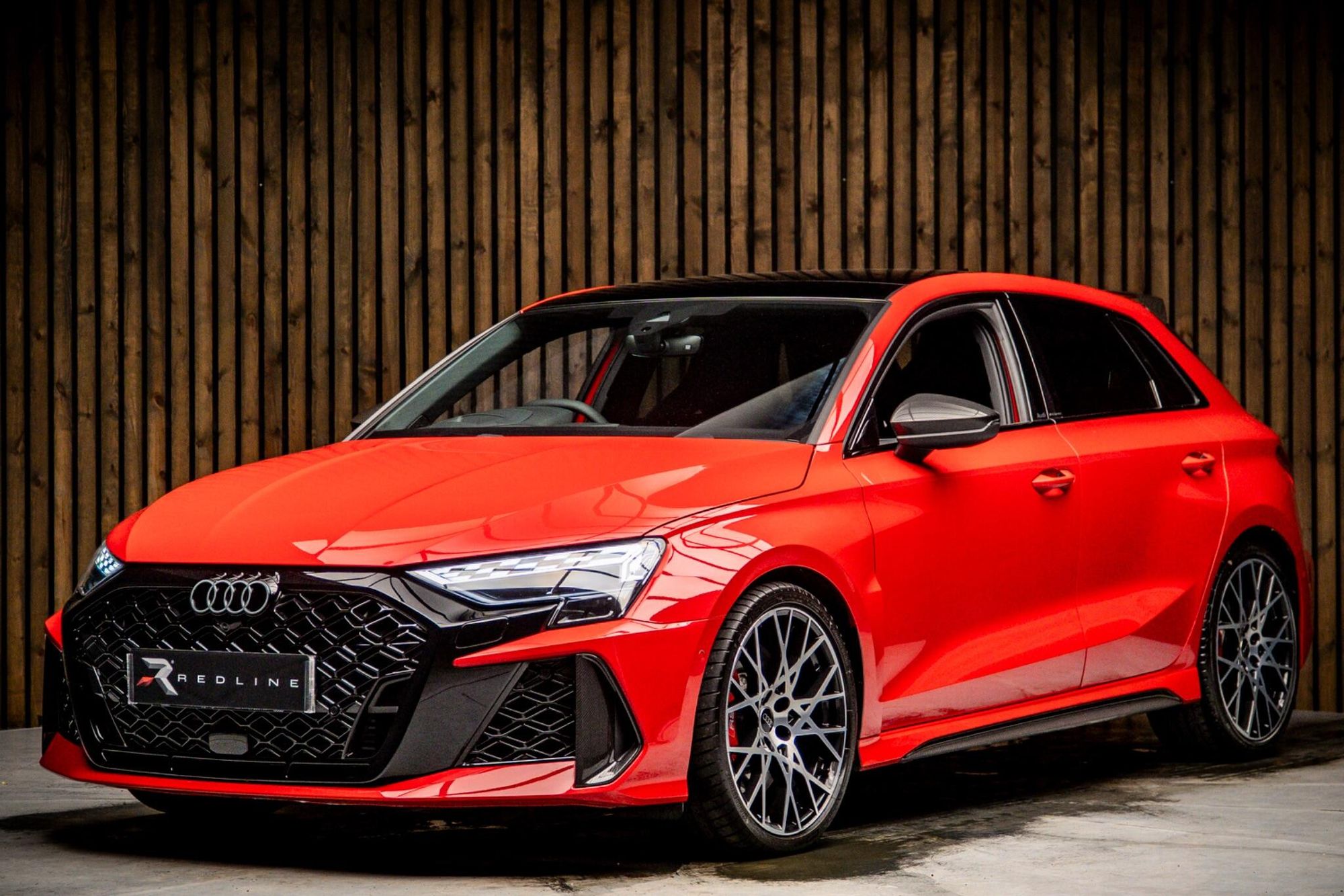 AUDI RS3 RS 3 SPORTBACK RS 3 TFSI Quattro Carbon Vorsprung 5dr S Tronic for sale UK - Slide 8