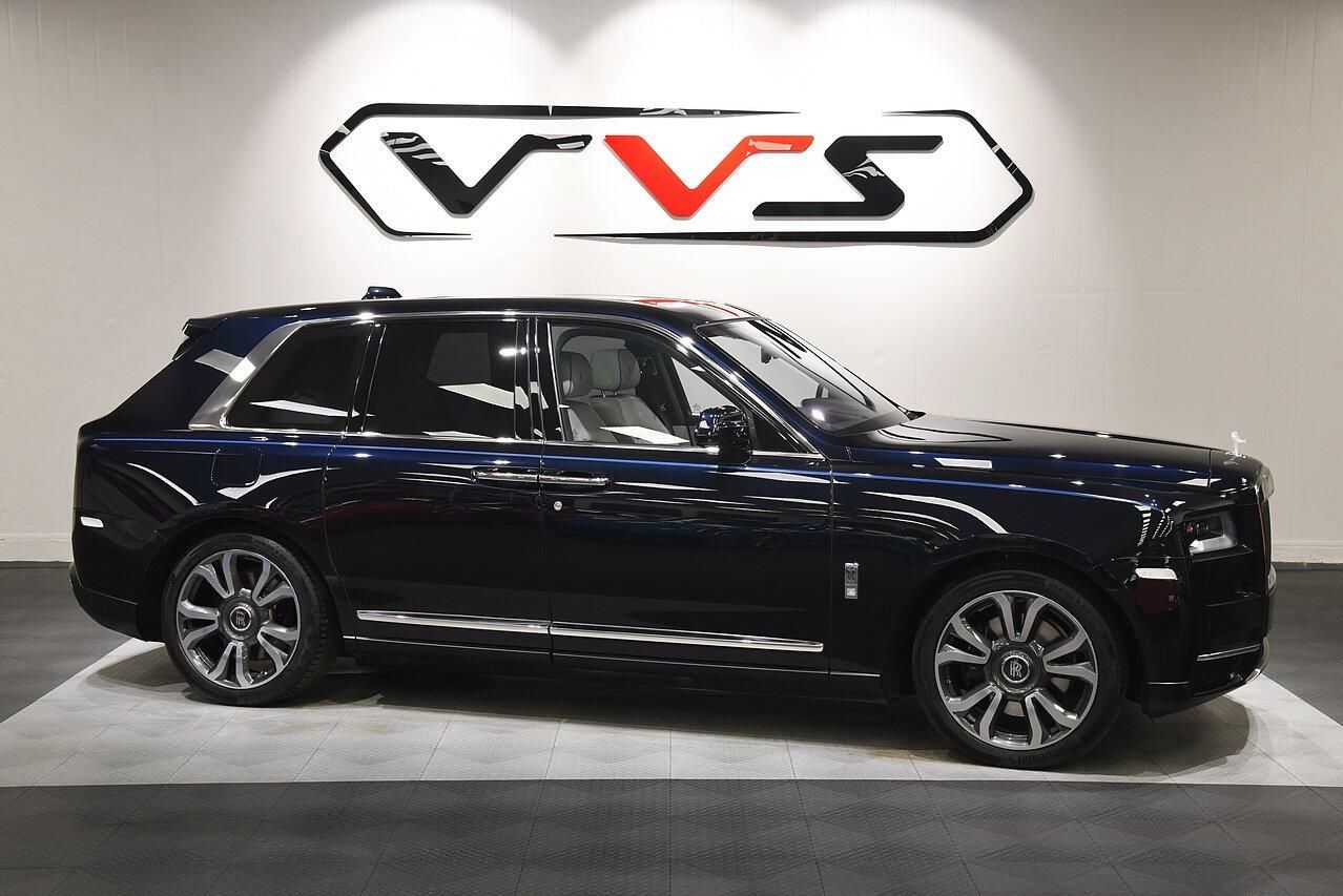 ROLLS-ROYCE CULLINAN ESTATE 5dr Auto for sale UK