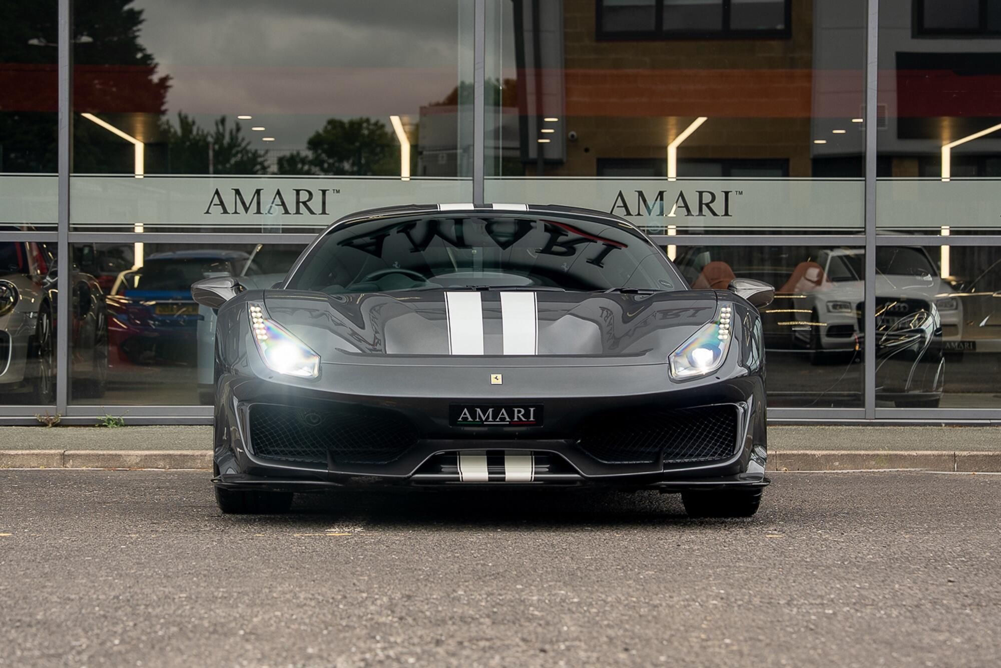 FERRARI 488 PISTA COUPE 2dr Auto for sale UK - Slide 4