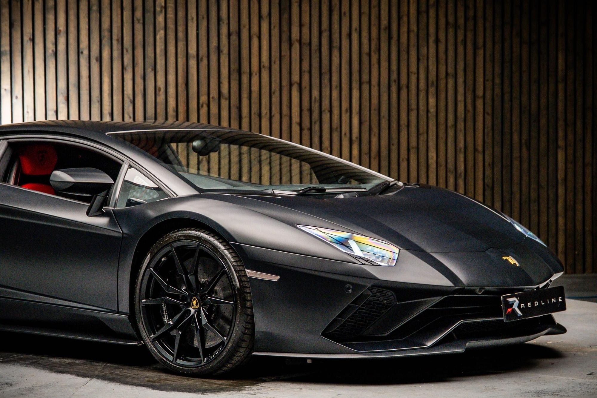 LAMBORGHINI AVENTADOR COUPE LP 740-4 S 2dr ISR for sale UK - Slide 10