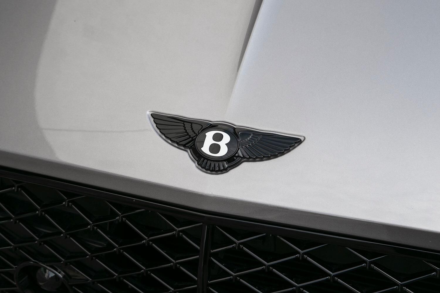 BENTLEY CONTINENTAL GTC CONVERTIBLE 4.0 V8 Hybrid Black Edition 2dr Auto for sale UK - Slide 2
