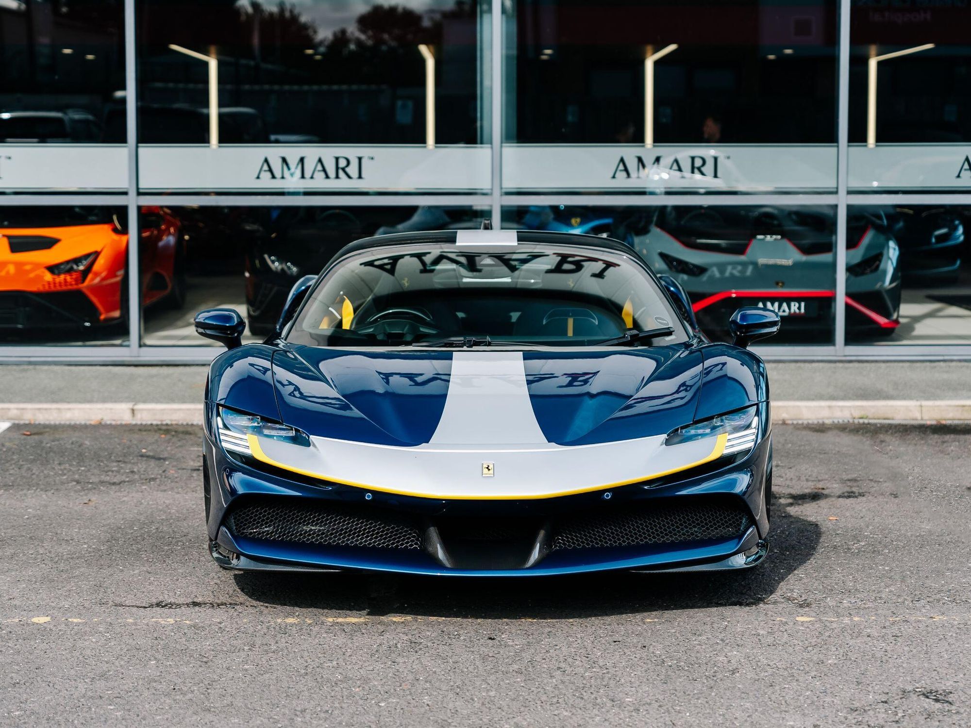 FERRARI SF90 STRADALE 2dr Auto for sale UK - Slide 5