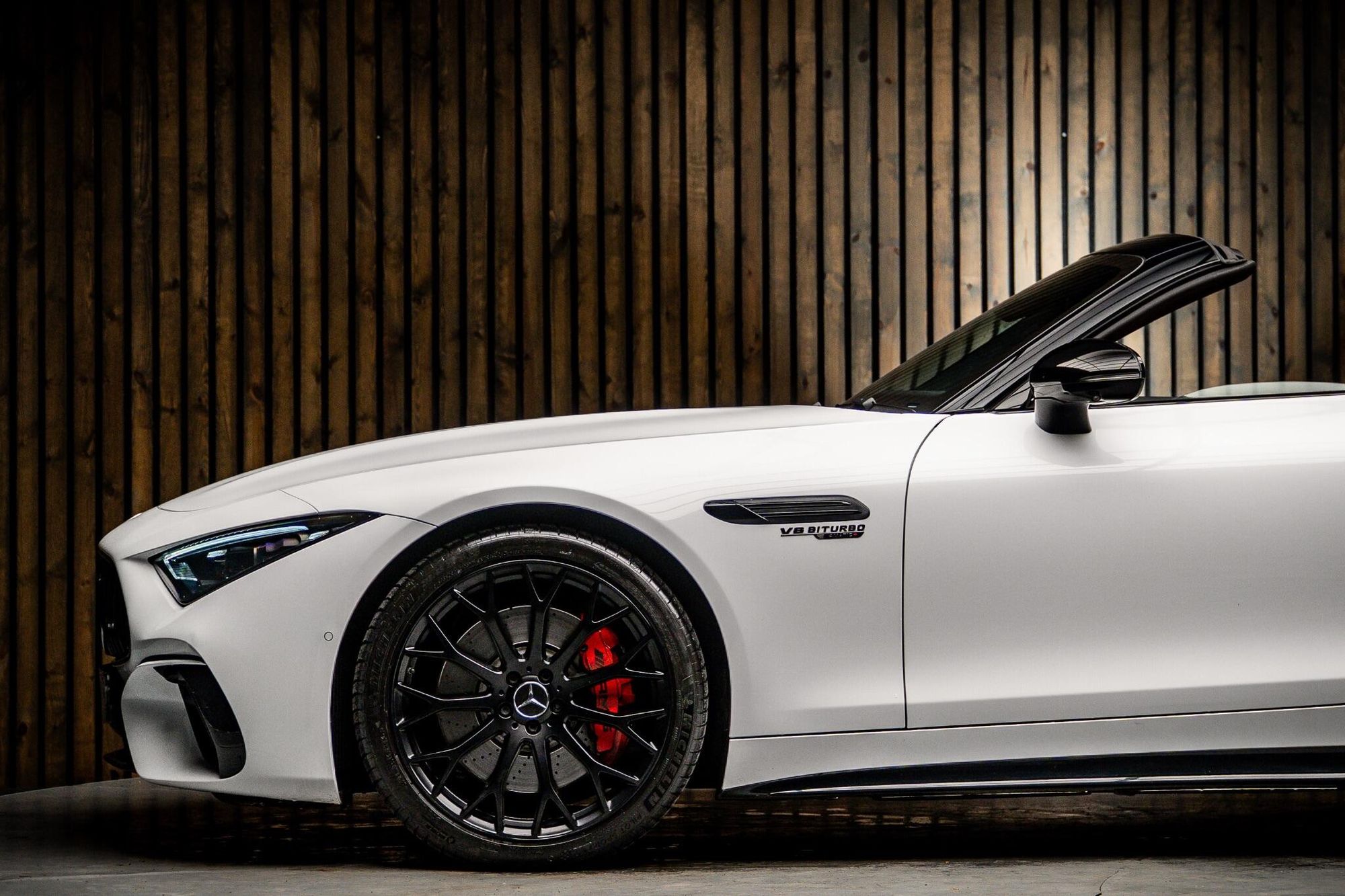 MERCEDES-BENZ SL CLASS SL AMG CONVERTIBLE SL 55 4Matic+ Premium Plus 2dr Auto for sale UK - Slide 9