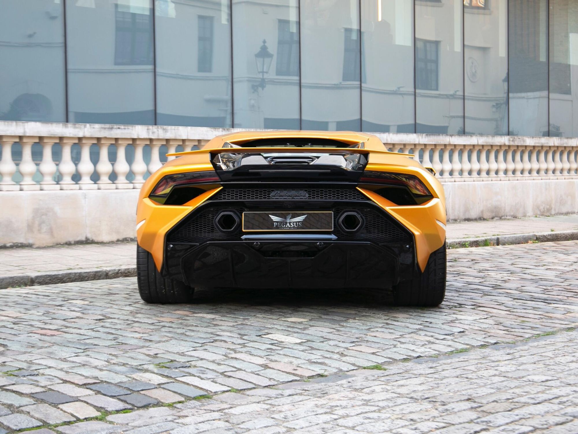 LAMBORGHINI HURACAN COUPE LP 640-4 Performante 2dr LDF for sale UK - Slide 10