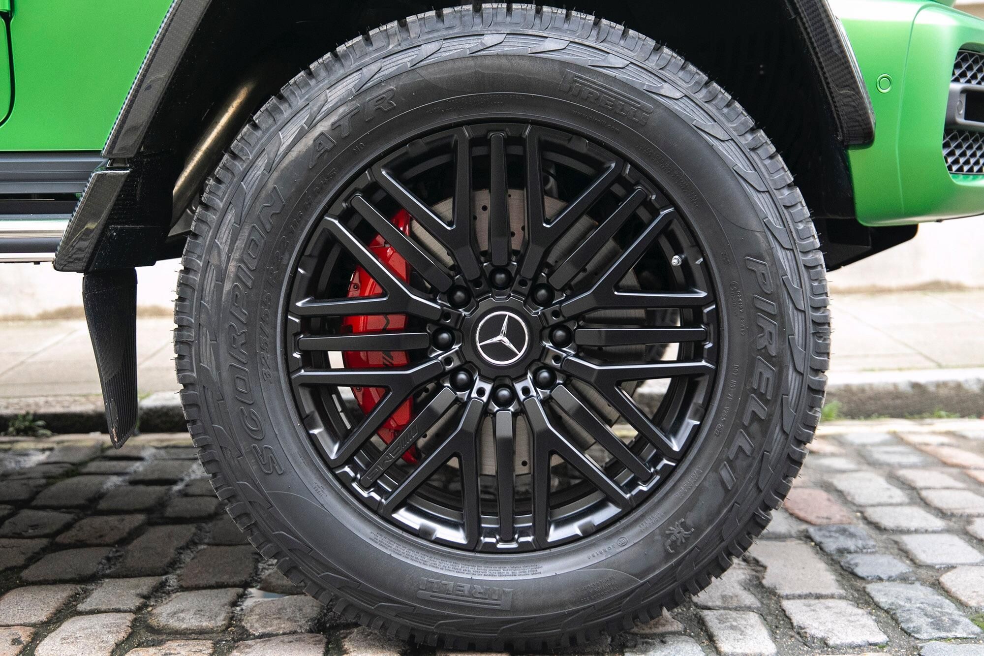 MERCEDES-BENZ G CLASS AMG STATION WAGON SPECIAL EDITIONS G63 4×4 Squared [LHD] 5dr 9G-Tronic for sale UK - Slide 9