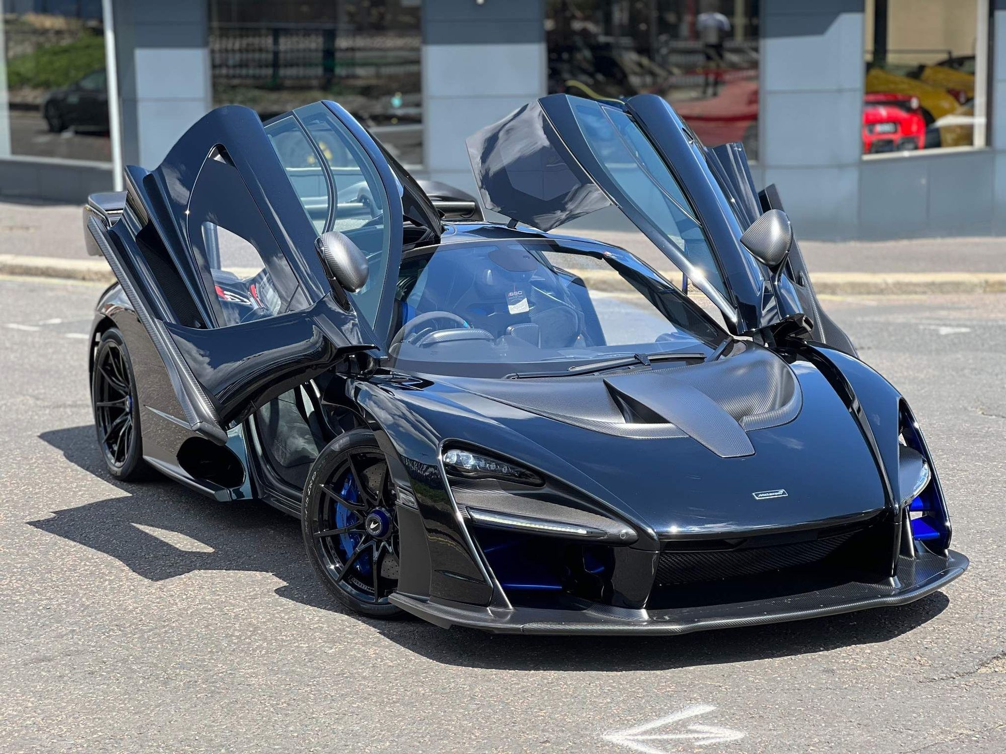 MCLAREN SENNA COUPE V8 2dr SSG Auto for sale UK - Slide 7