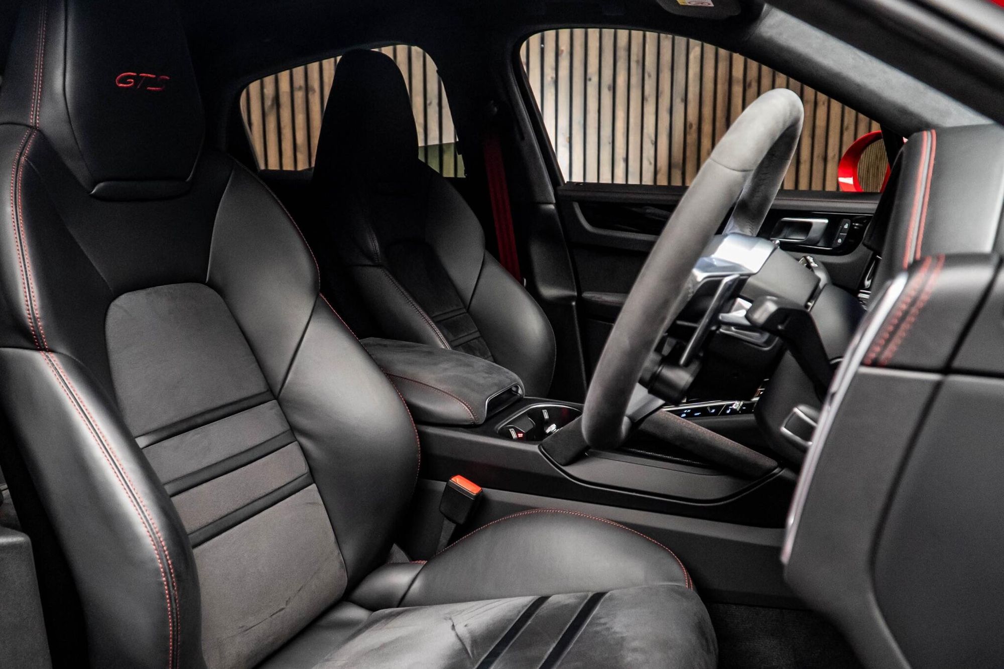 PORSCHE CAYENNE COUPE GTS 5dr Tiptronic S for sale UK - Slide 2