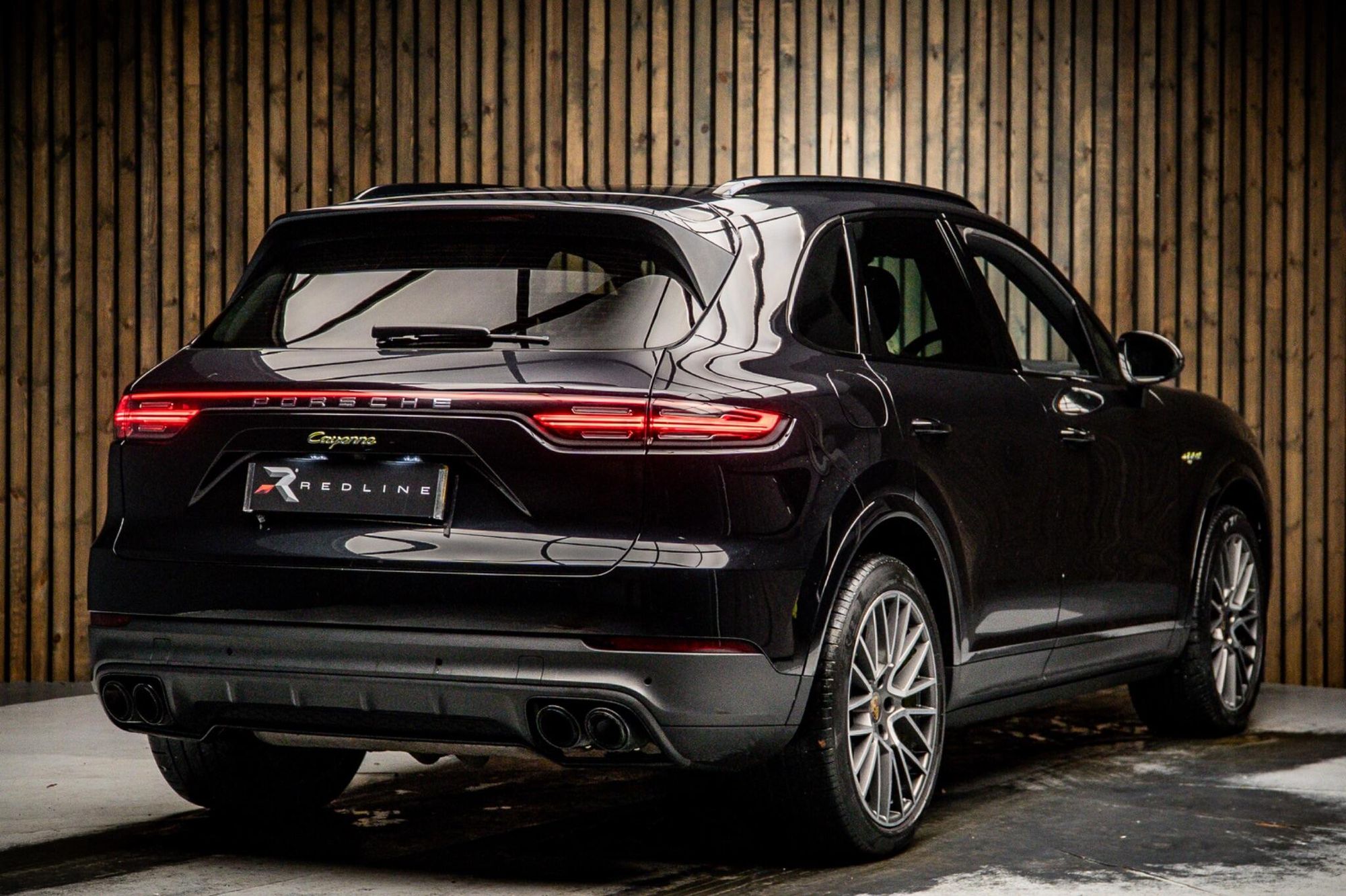 PORSCHE CAYENNE ESTATE E-Hybrid 5dr Tiptronic S for sale UK - Slide 4