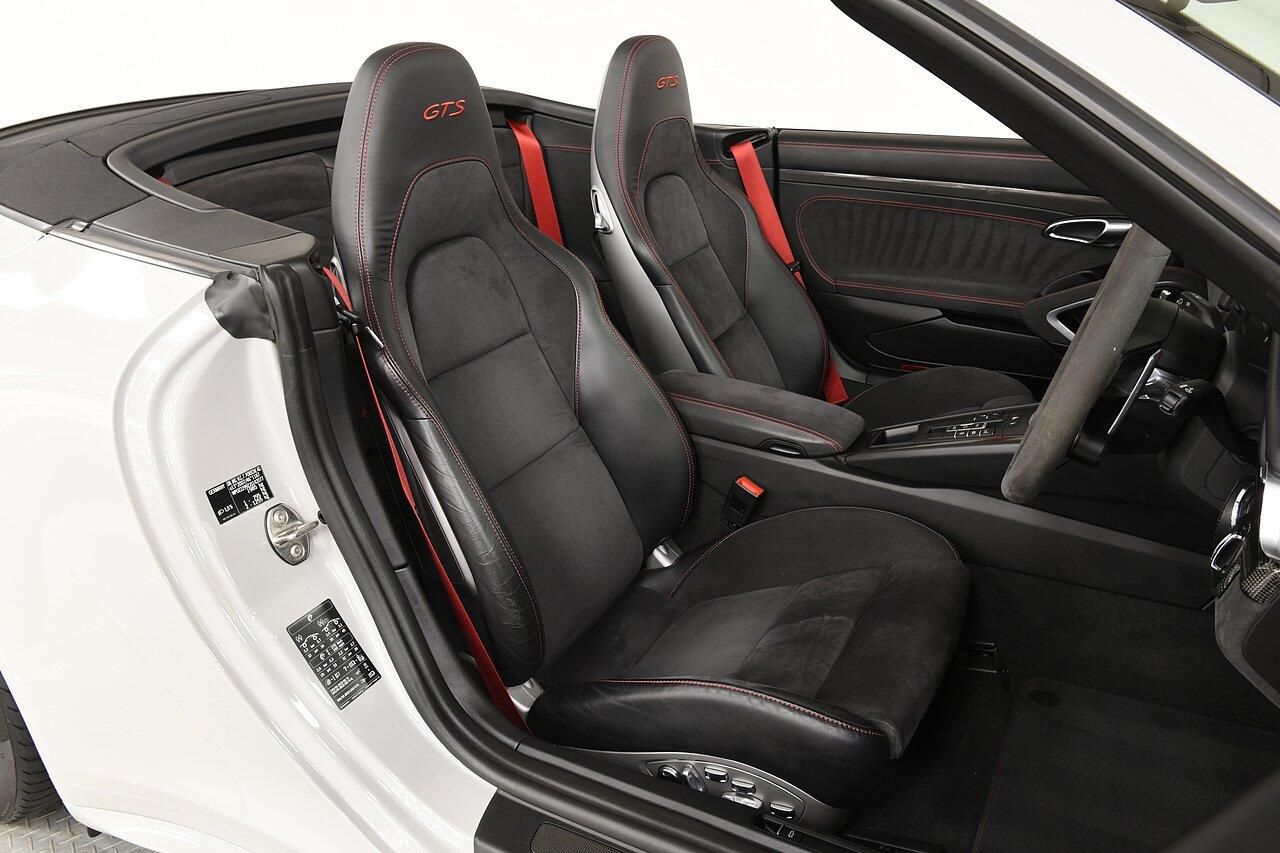 PORSCHE 911 [991] CARRERA CABRIOLET GTS 2dr PDK for sale UK - Slide 7