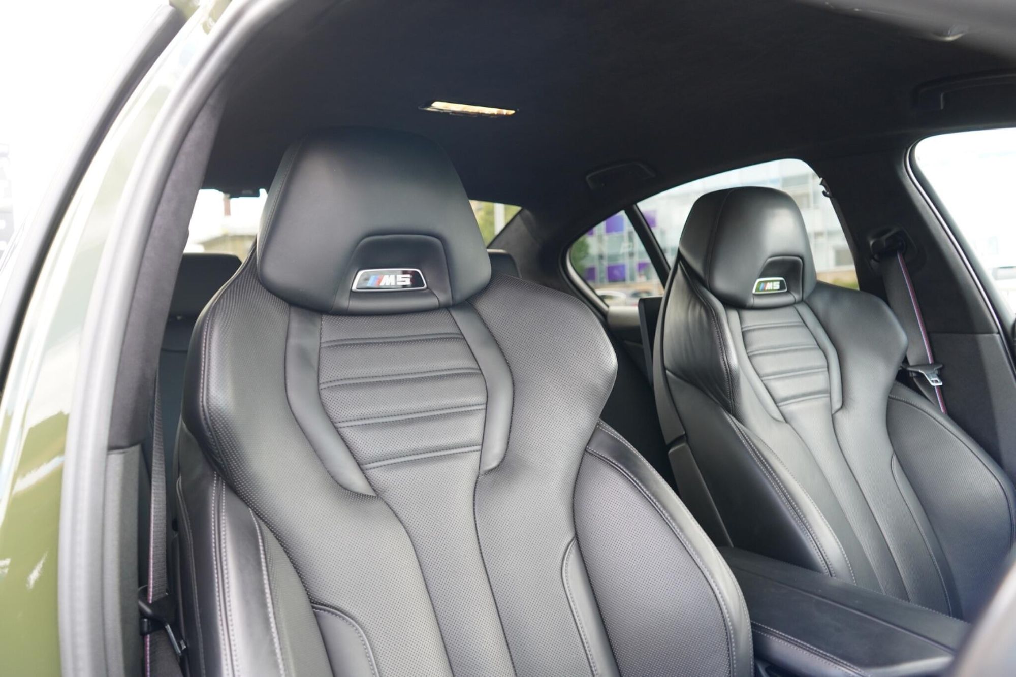 BMW M5 SALOON M5 Competition 4dr DCT for sale UK - Slide 3