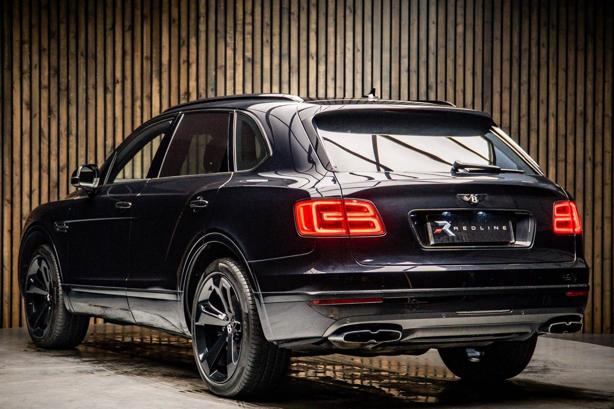 BENTLEY BENTAYGA ESTATE 4.0 V8 5dr Auto for sale UK - Slide 3