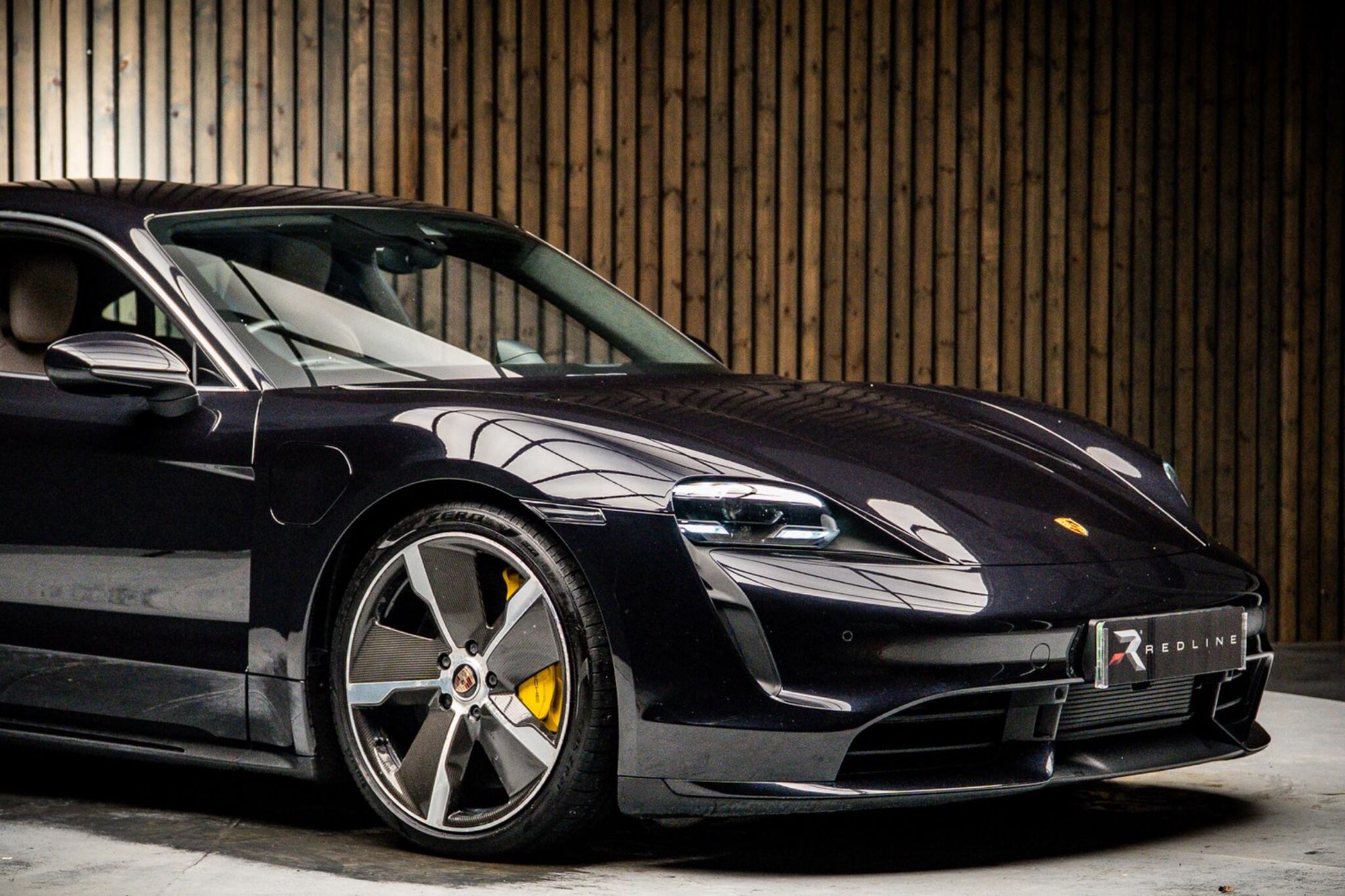 PORSCHE TAYCAN SALOON 500kW Turbo 93kWh 4dr Auto for sale UK - Slide 10