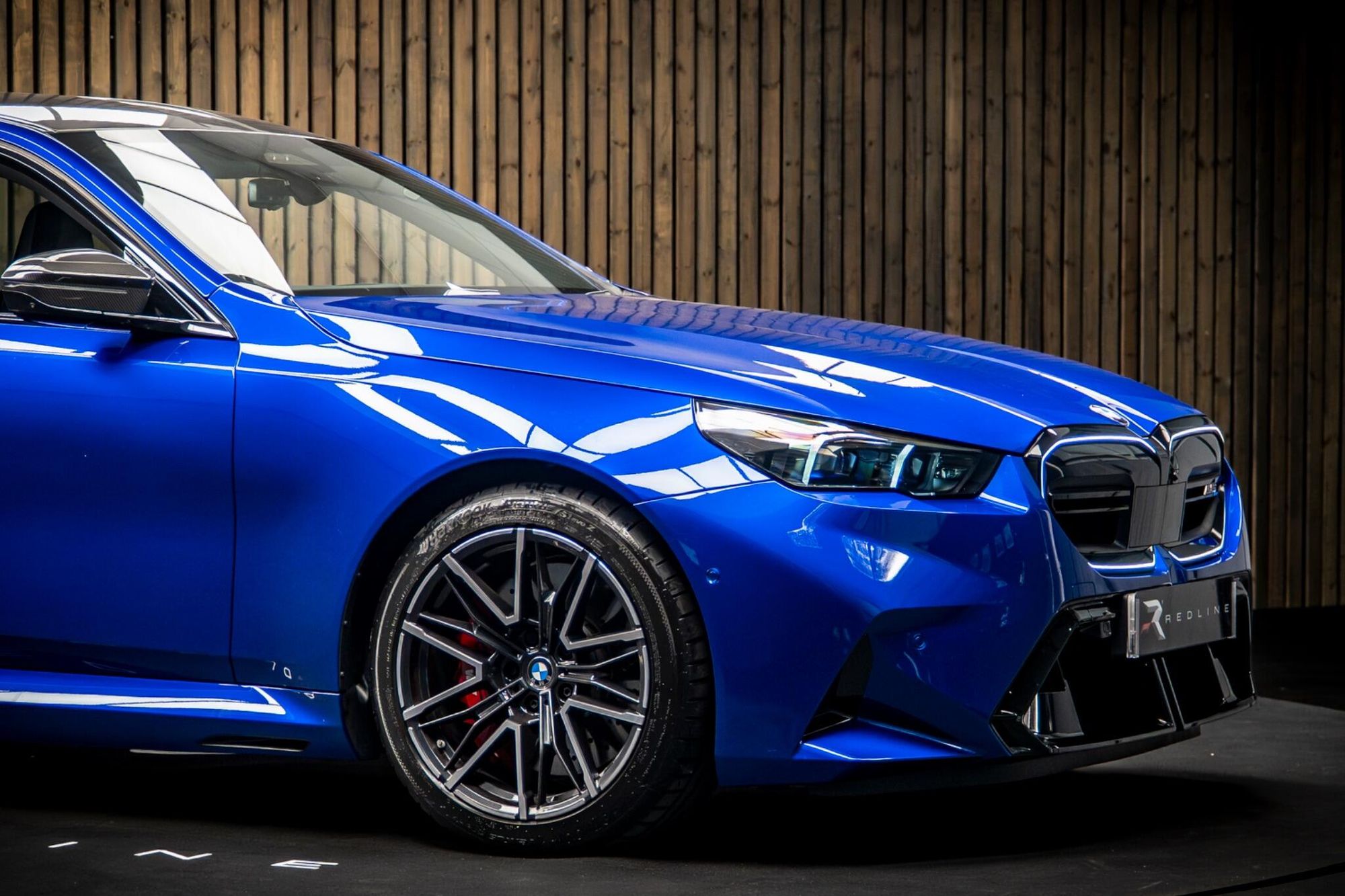 BMW M5  4.4 22.1kWh Steptronic xDrive Euro 6 (s/s) 4dr for sale UK - Slide 10