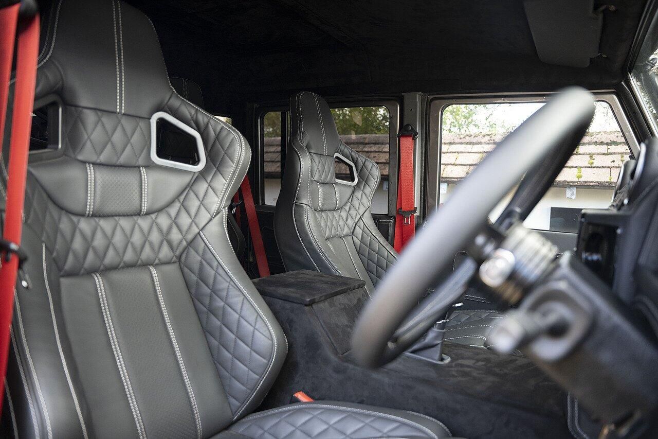 LAND ROVER DEFENDER 110 LWB DIESEL Double Cab PickUp TDCi for sale UK - Slide 8