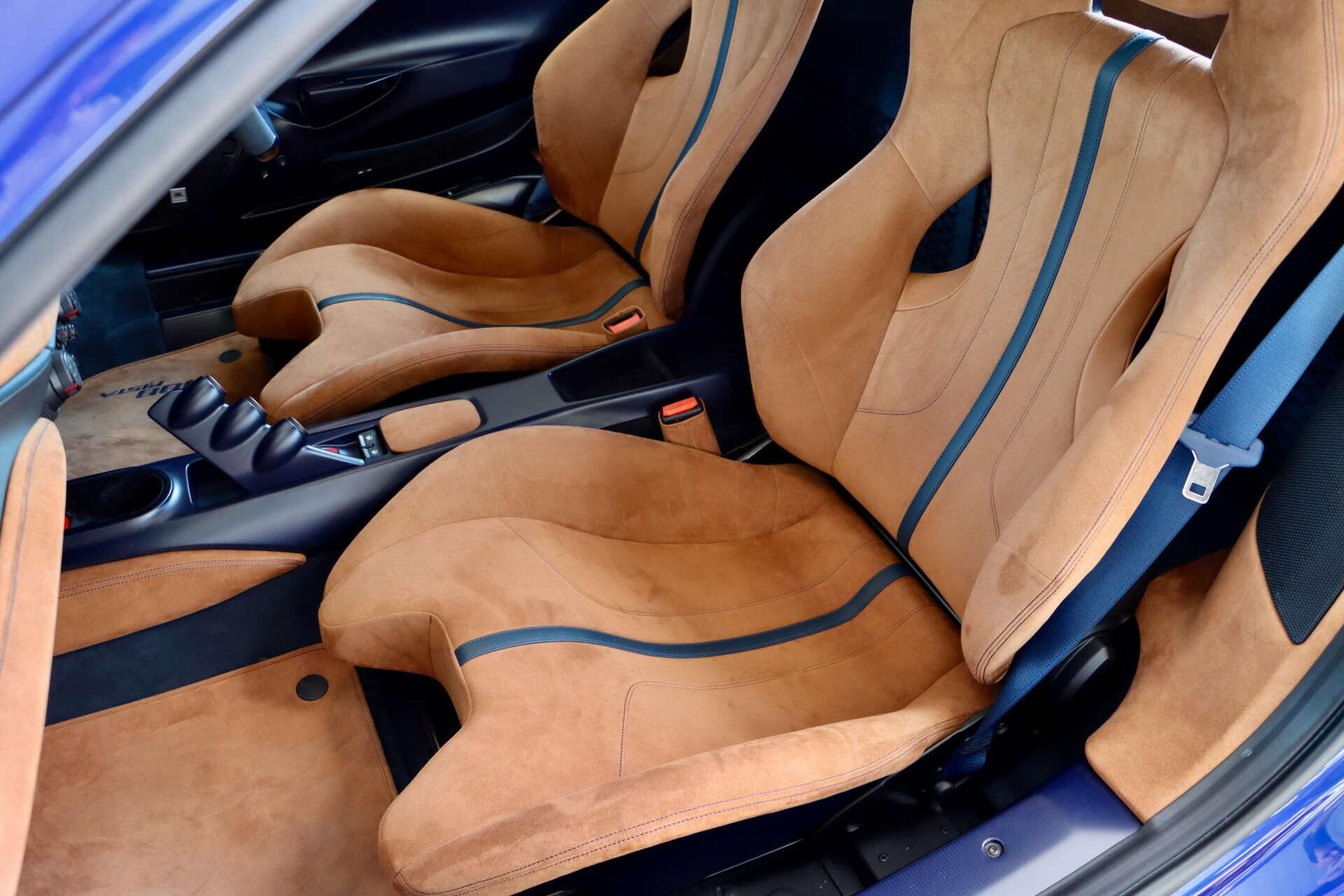FERRARI 488 PISTA COUPE 2dr Auto for sale UK - Slide 5