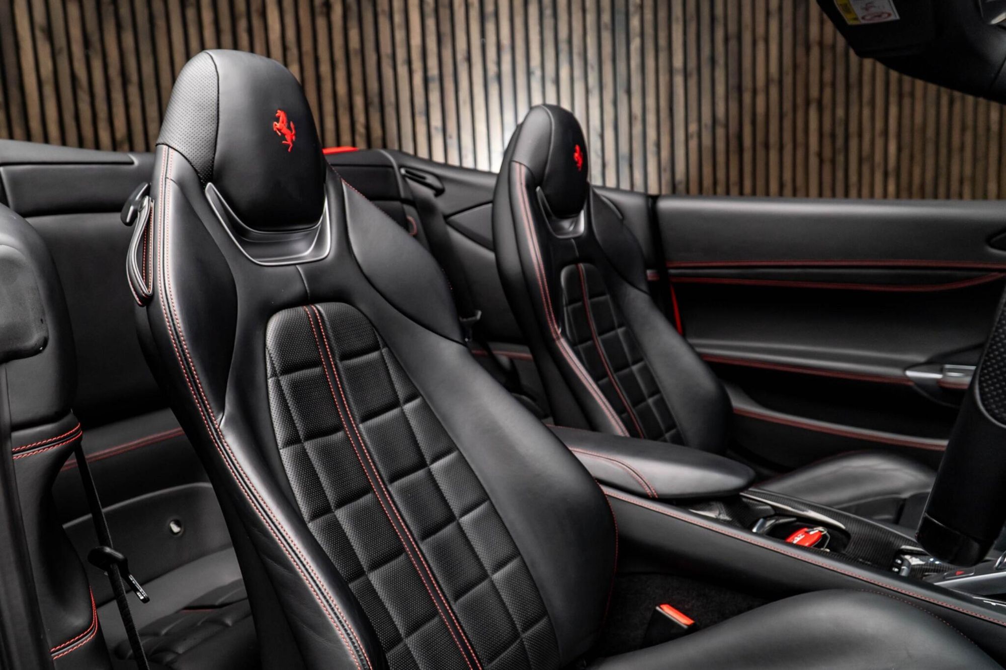 FERRARI PORTOFINO CONVERTIBLE GT 2dr Auto for sale UK - Slide 2