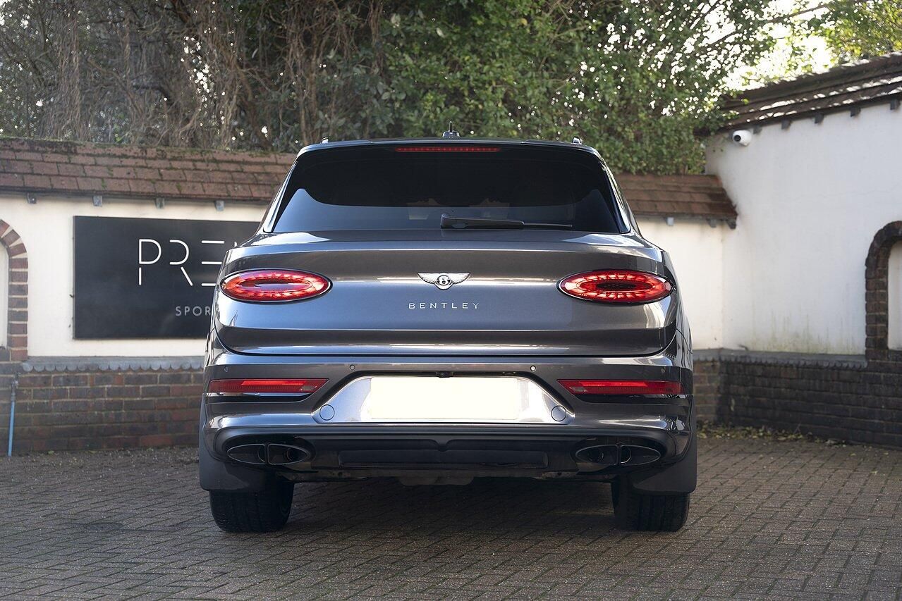 BENTLEY BENTAYGA ESTATE 4.0 V8 Azure 5dr Auto for sale UK - Slide 5