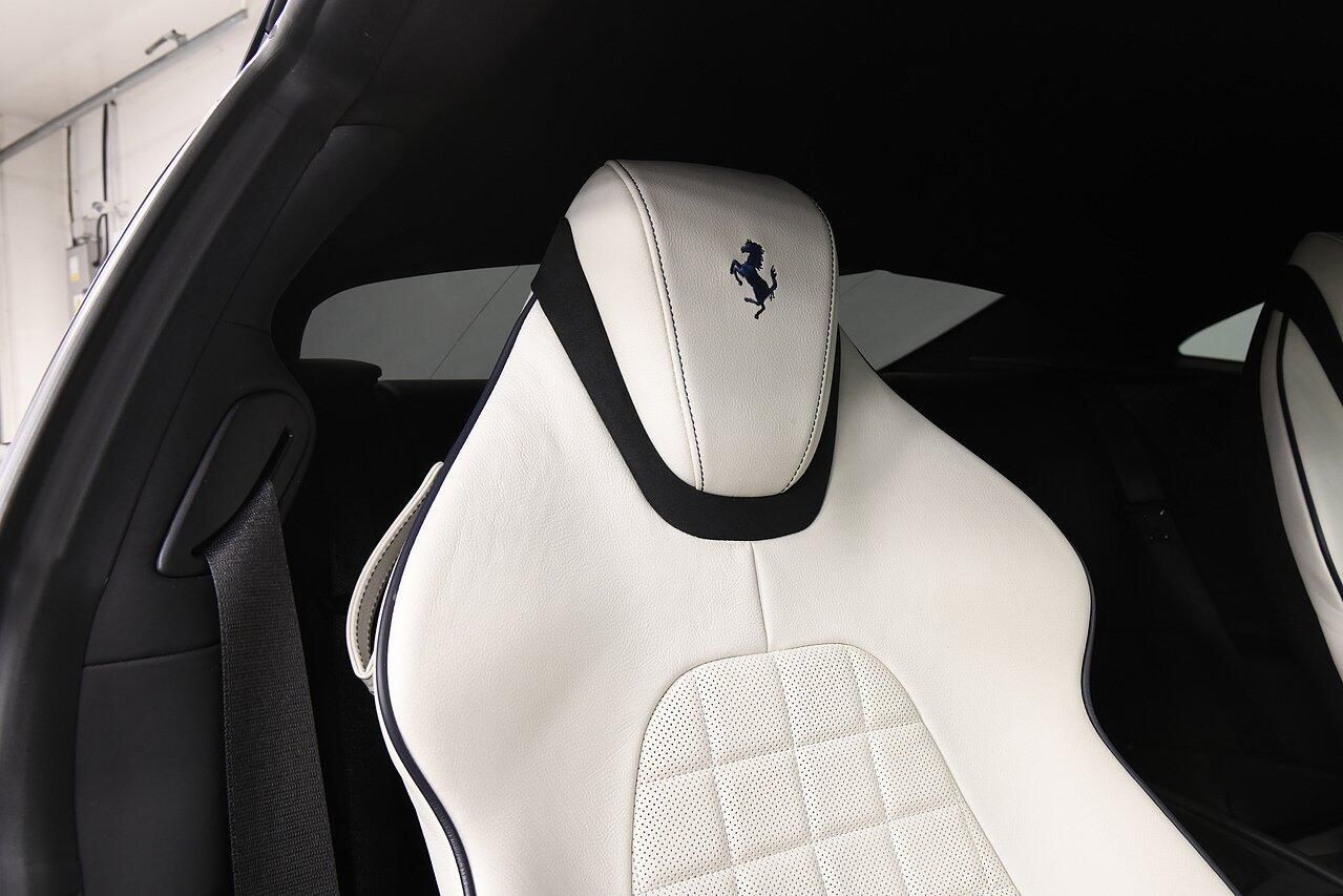 FERRARI ROMA 2dr Auto for sale UK - Slide 9