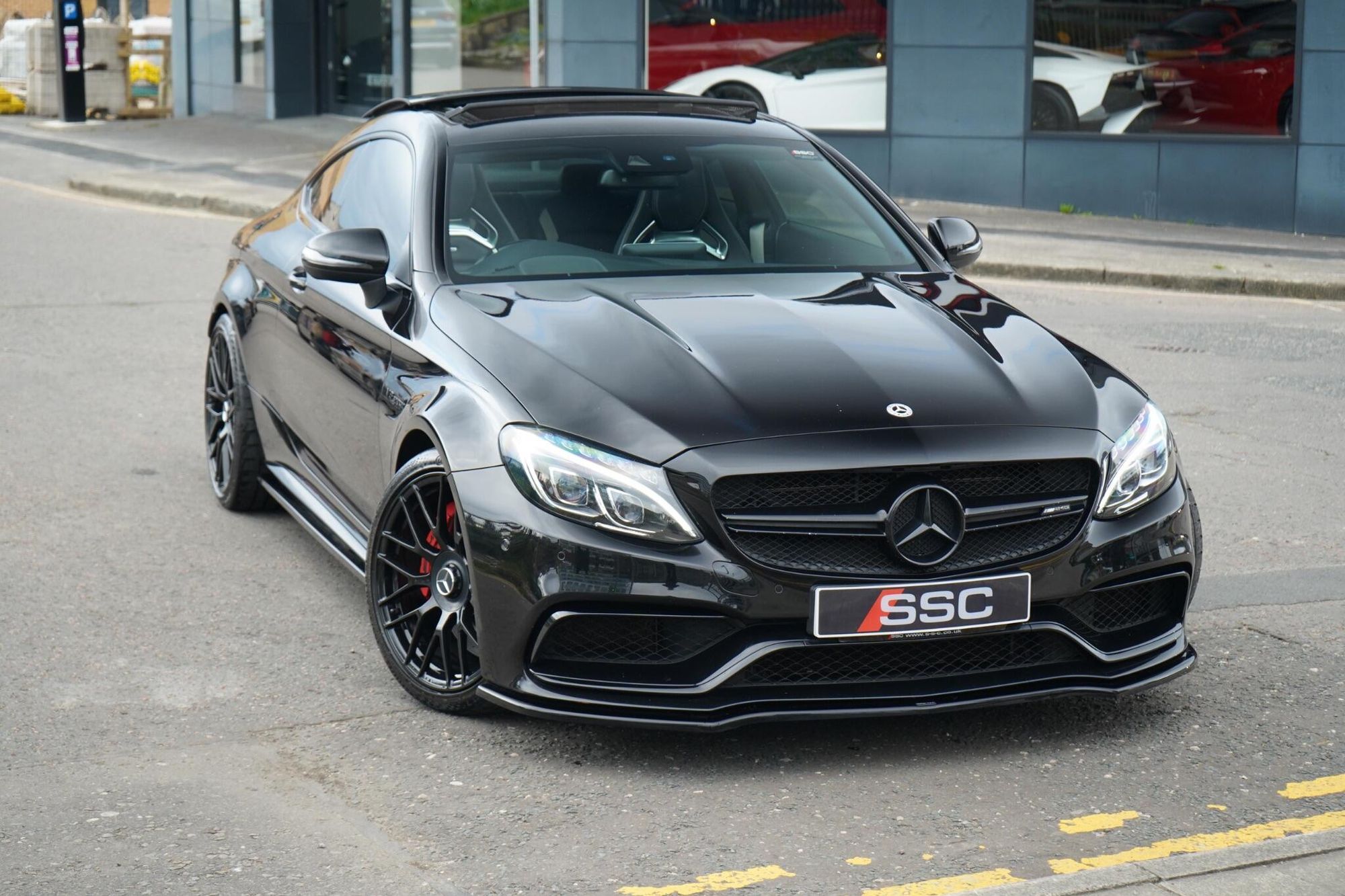 MERCEDES-BENZ C CLASS AMG COUPE C63 S Premium 2dr Auto for sale UK - Slide 4
